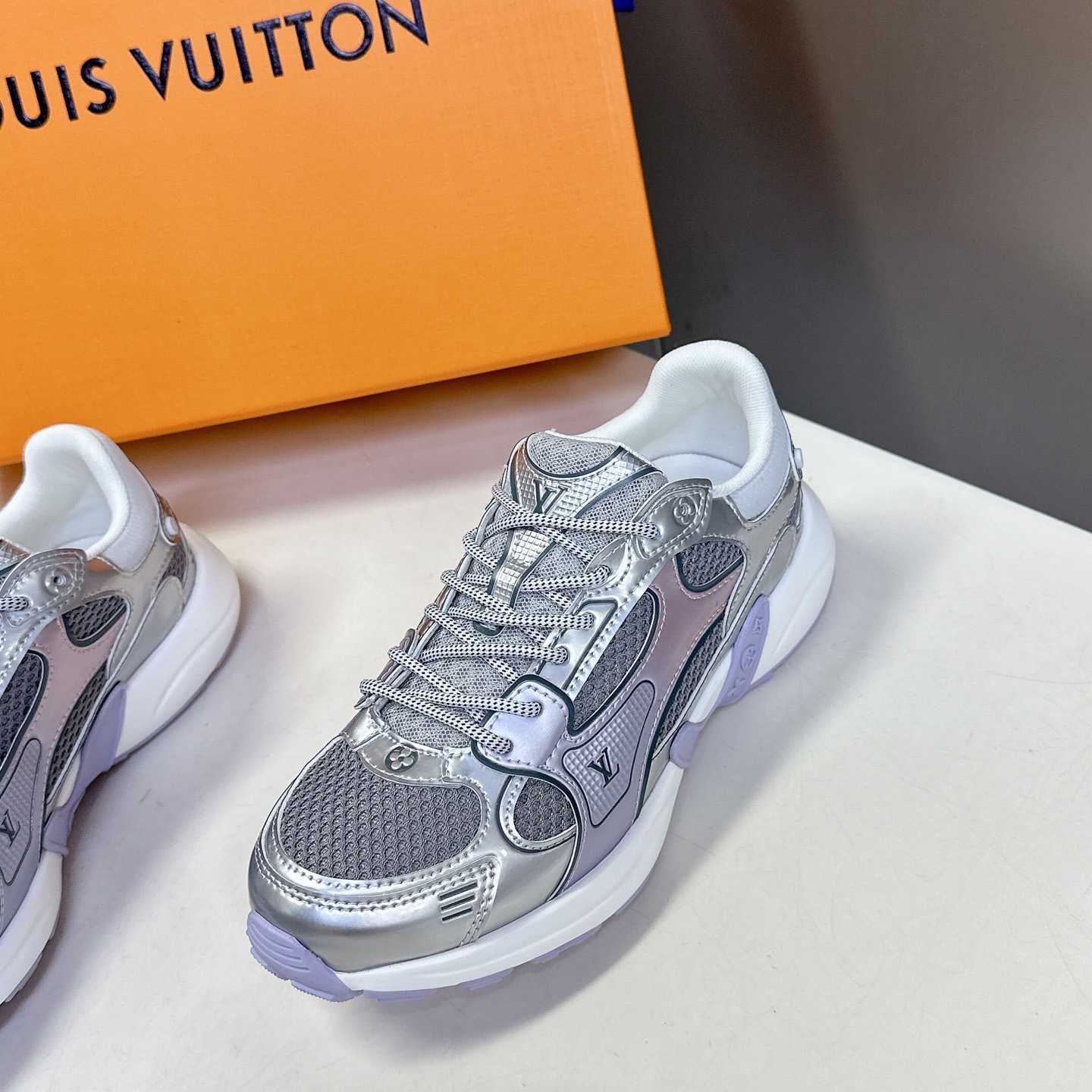 Louis Vuitton LV Olympia Sneaker   1AHOM6 - EUR FASHION