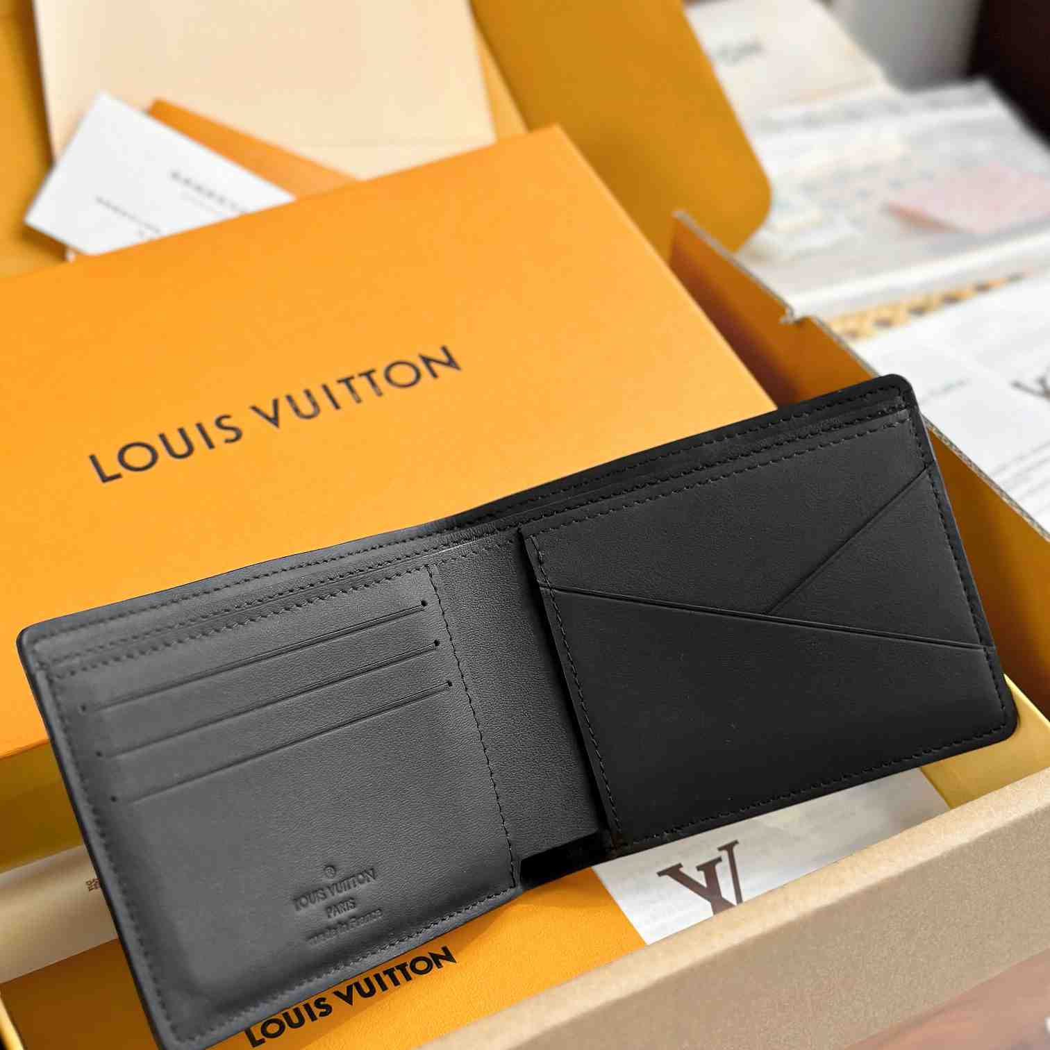 Louis Vuitton Multiple Wallet  M62901 - EUR FASHION