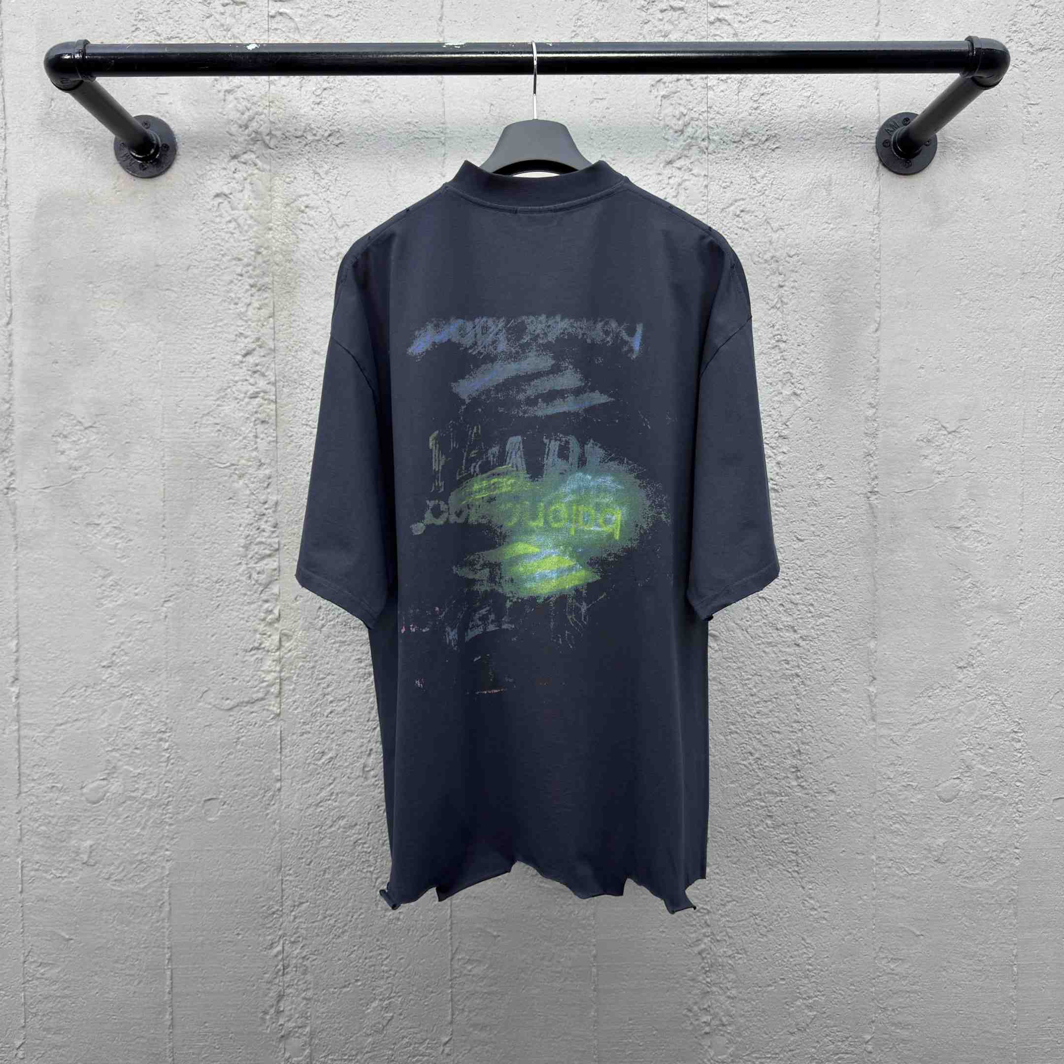 Balenciaga DIY Imprint Cropped T-Shirt In Washed Black Vintage Jersey - EUR FASHION