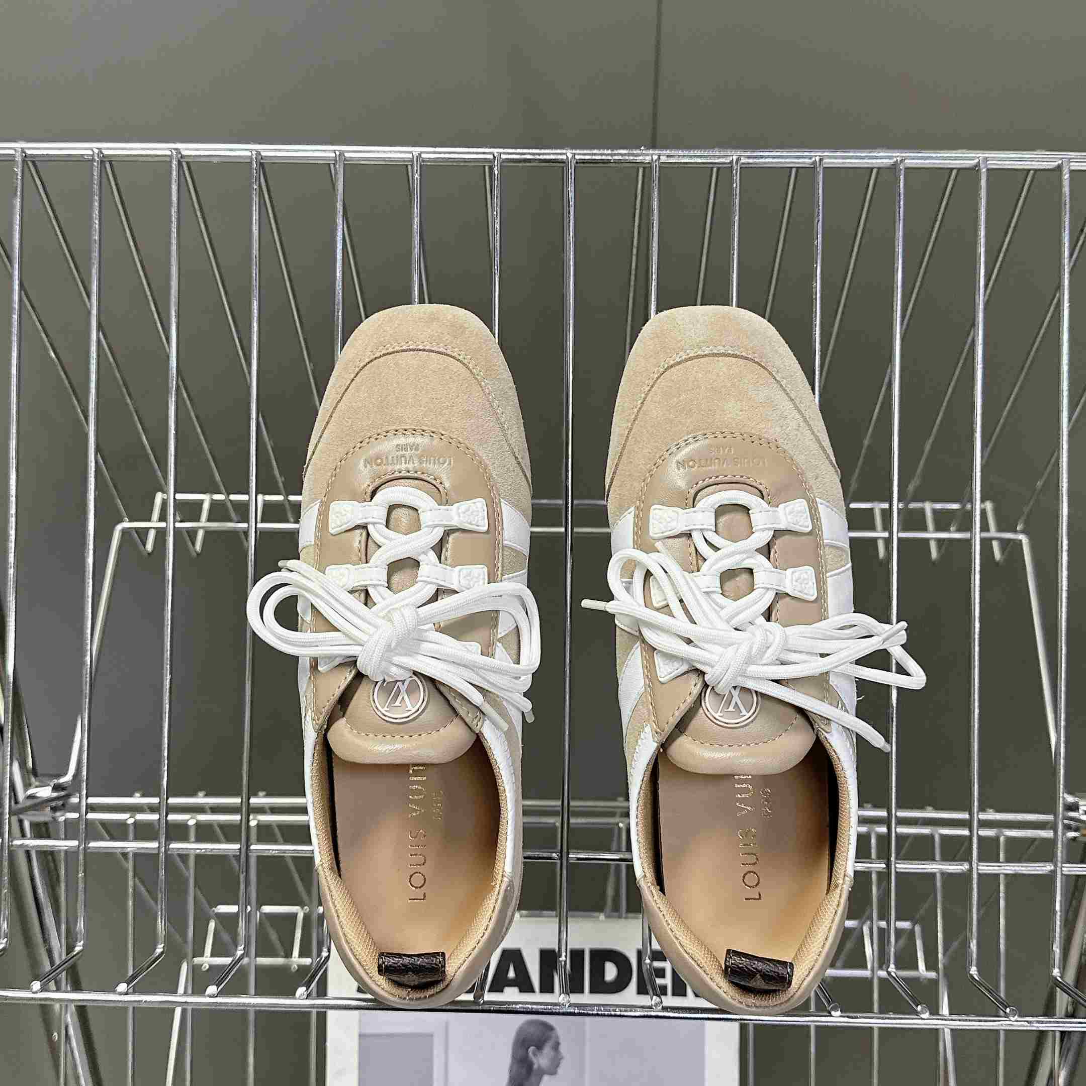 Louis Vuitton LV Sneakerina   1AHNFA - EUR FASHION
