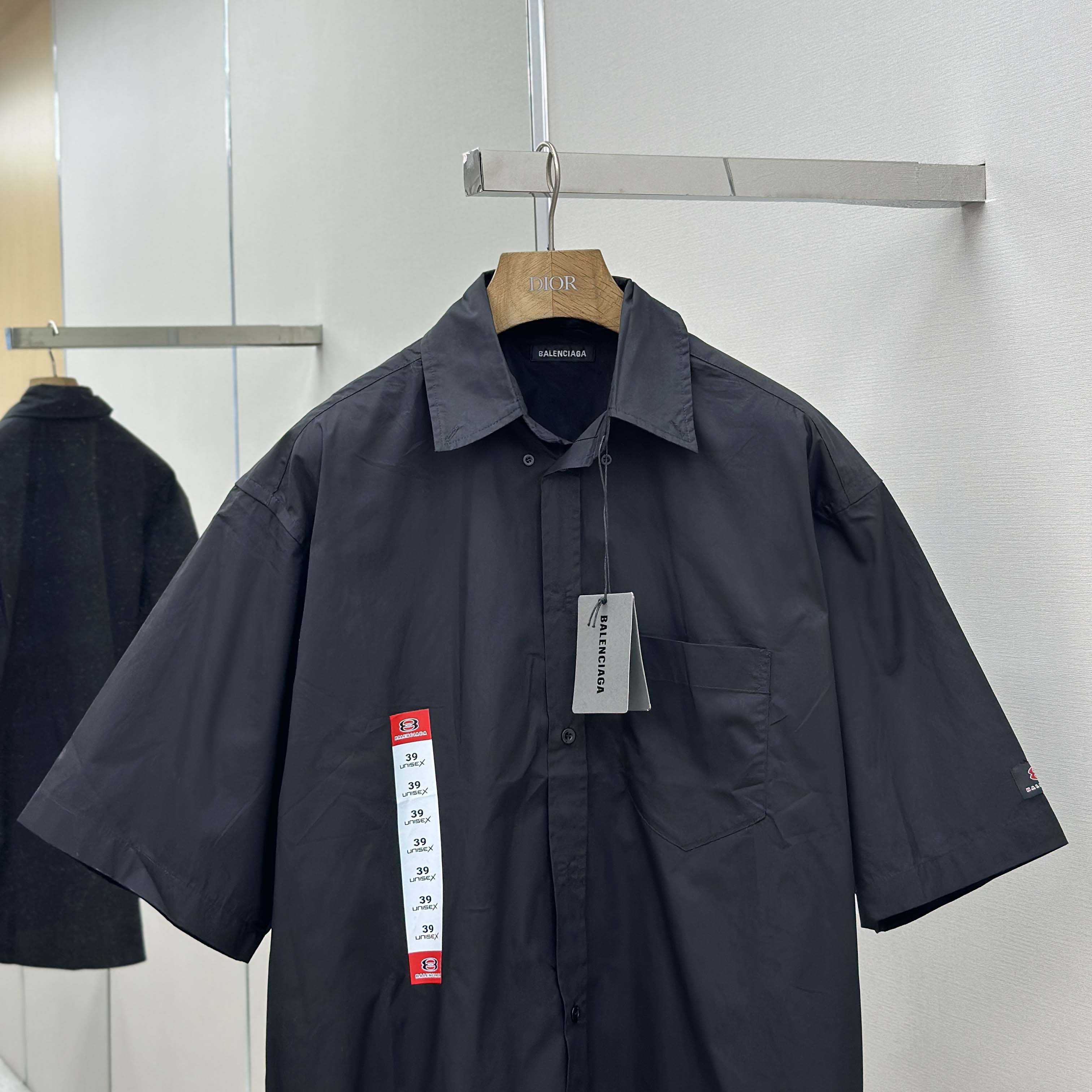 Balenciaga Workwear Short Sleeve Large Fit Shirt In Black - EUR FASHION