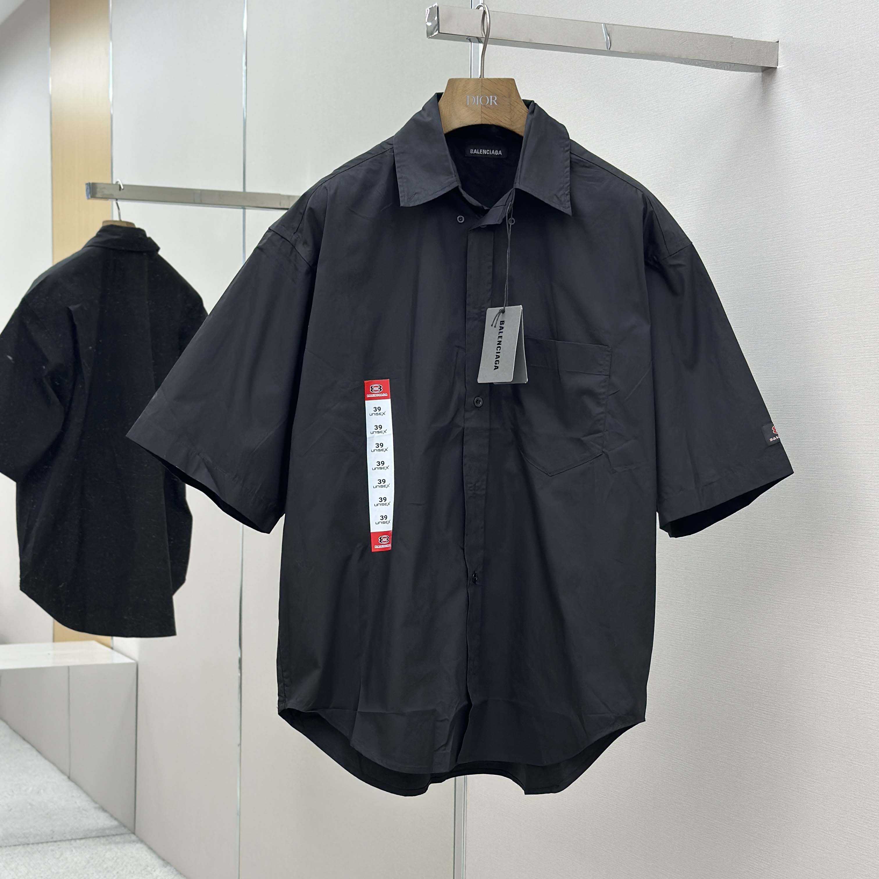 Balenciaga Workwear Short Sleeve Large Fit Shirt In Black - EUR FASHION