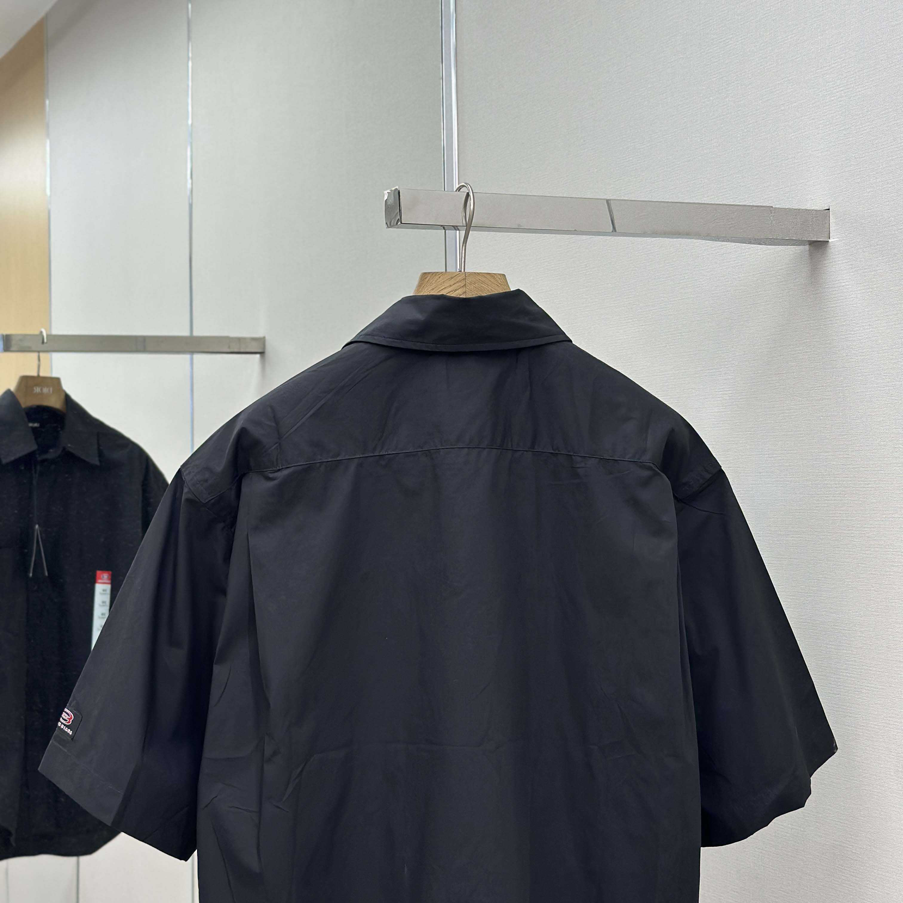 Balenciaga Workwear Short Sleeve Large Fit Shirt In Black - EUR FASHION