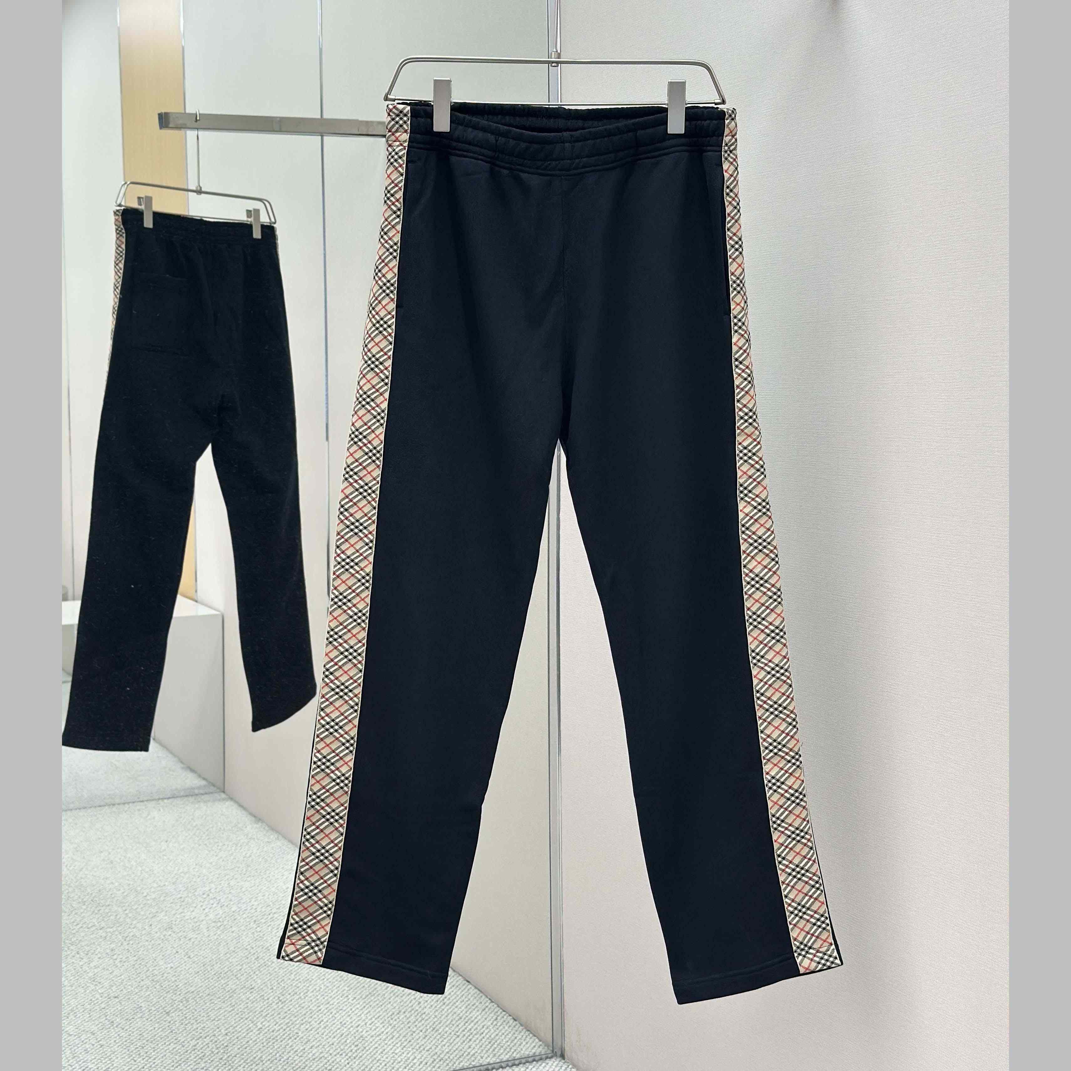  - EUR FASHION