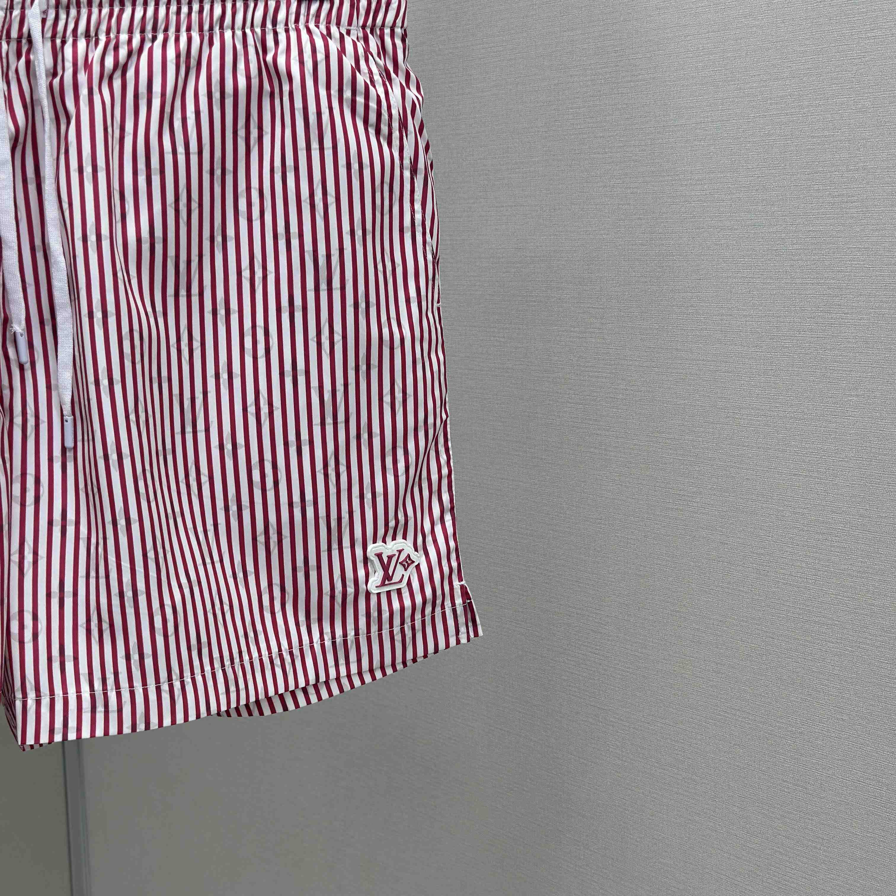 Louis Vuitton Monogram Striped Casual Shorts   1AHVS9 - EUR FASHION