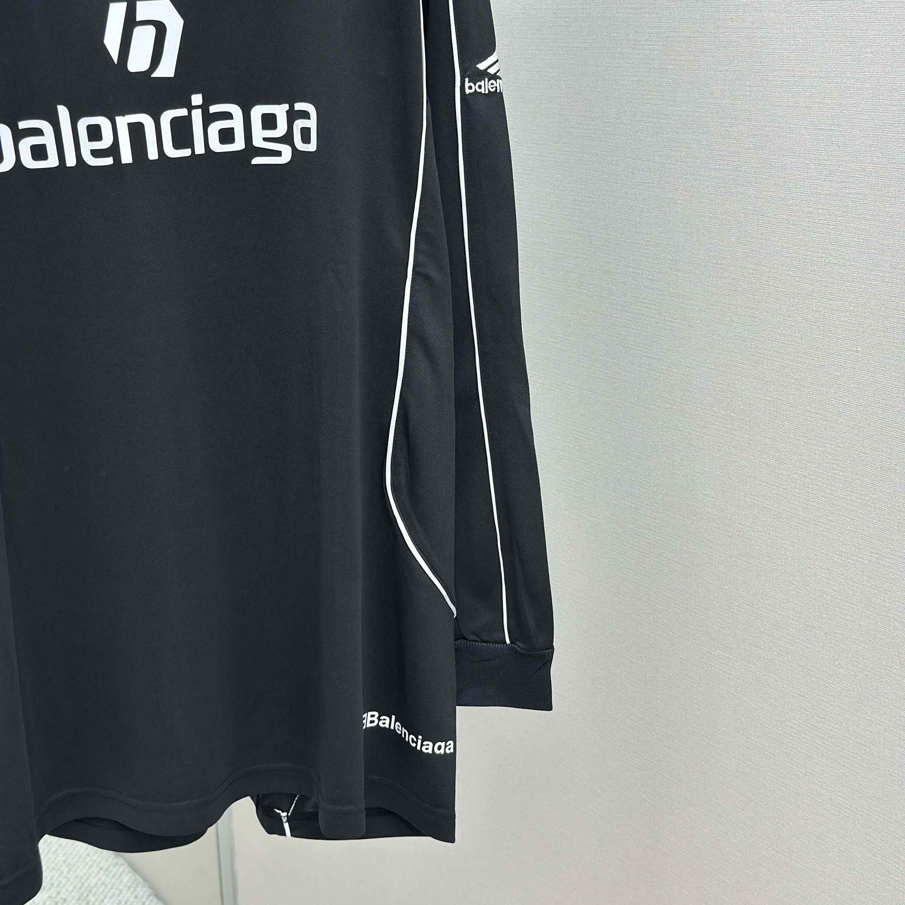 Balenciaga Paris Black Long Sleeve Soccer Jersey - EUR FASHION