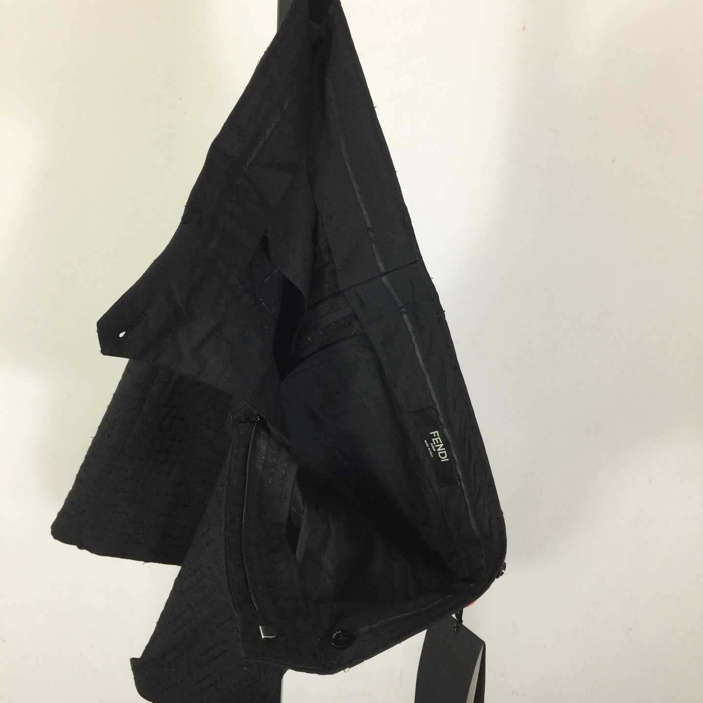 Fendi Black Cotton Shorts - EUR FASHION