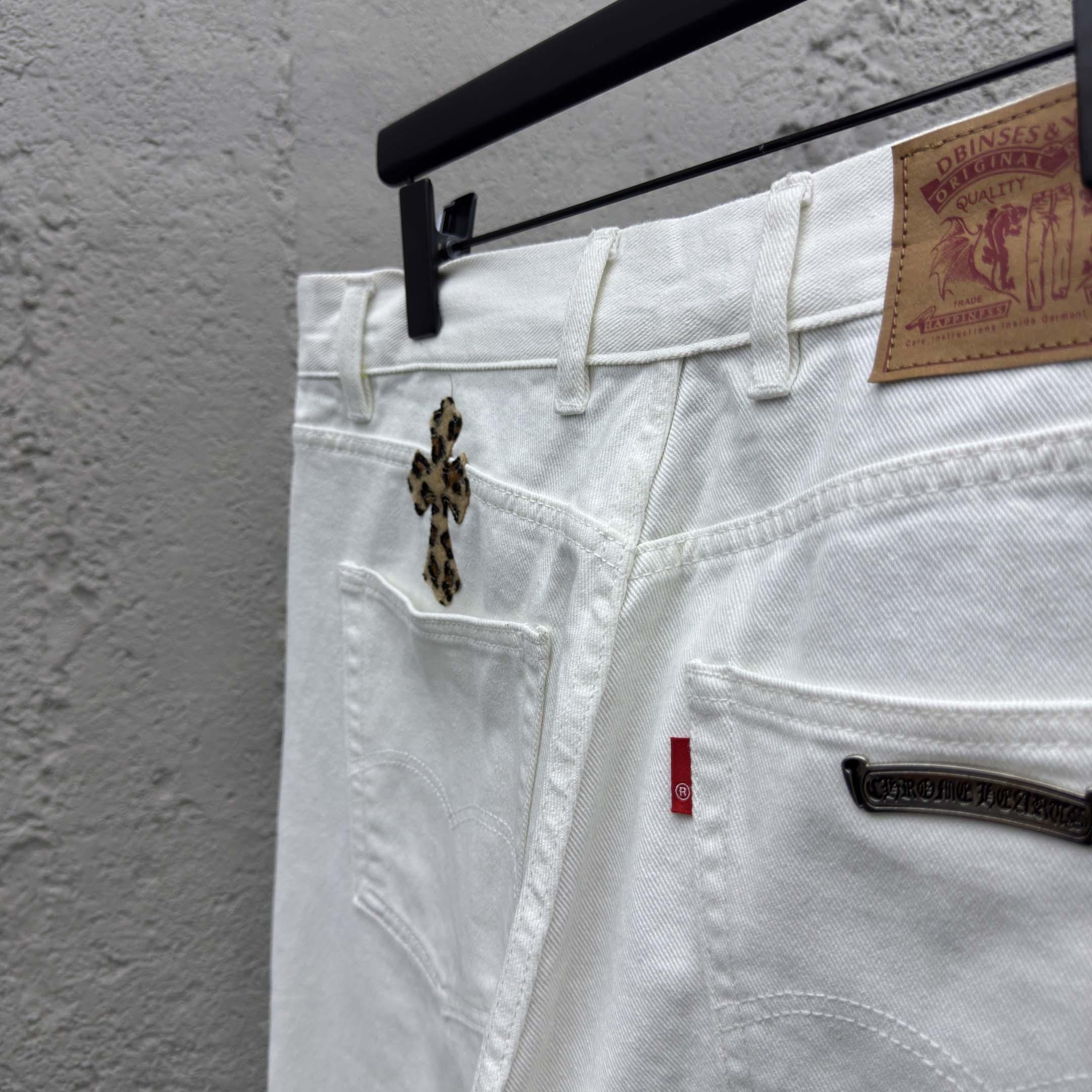 Chrome Hearts Leo Cross Jeans - EUR FASHION