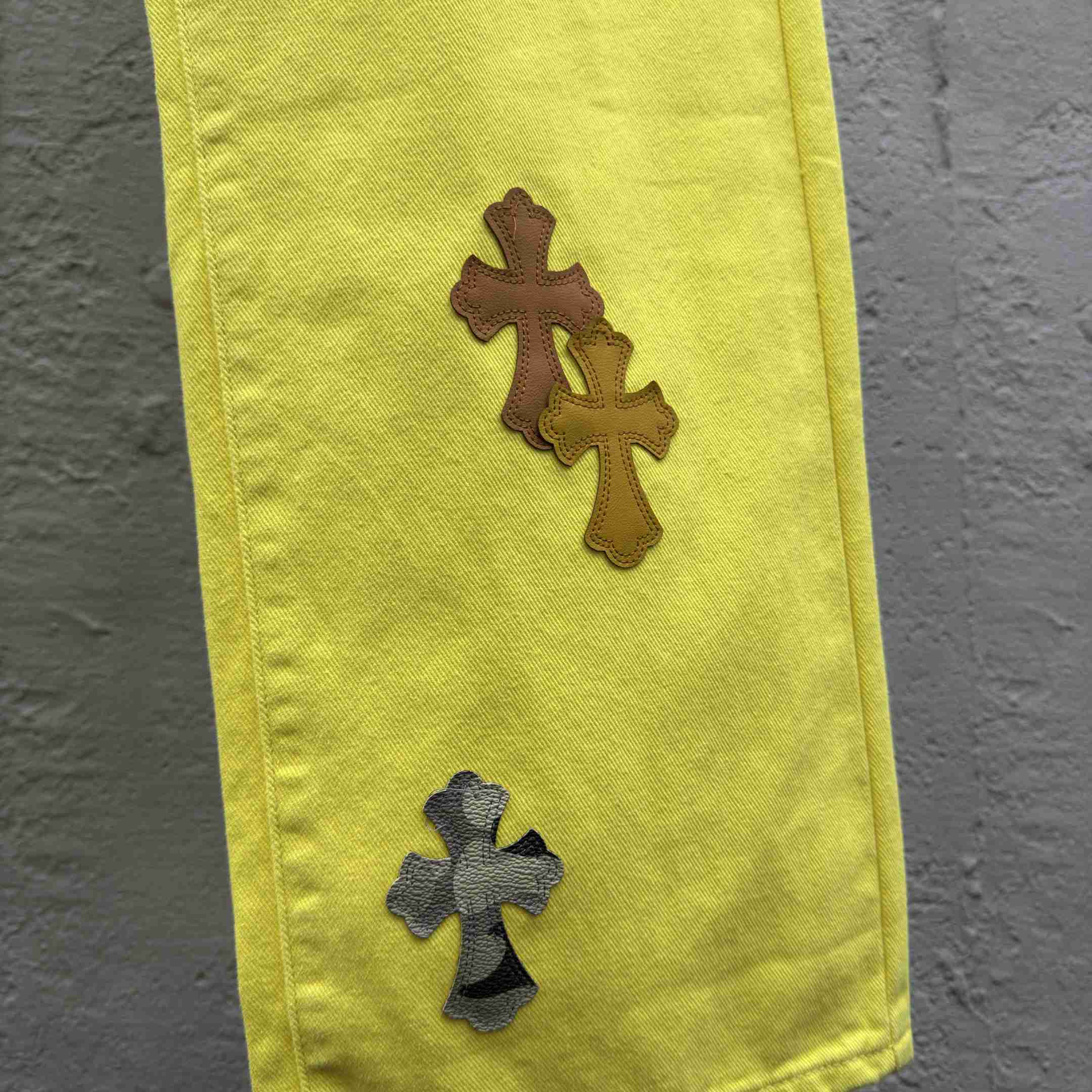 Chrome Hearts Jeans - EUR FASHION