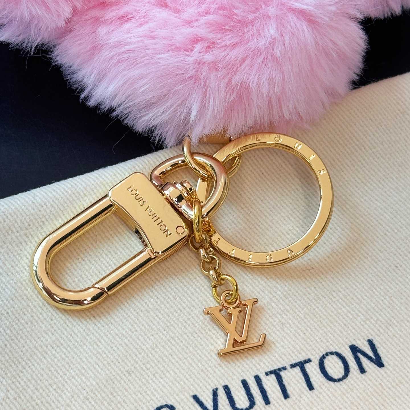 Louis Vuitton My Vivienne Bag Charm   M02348 - EUR FASHION