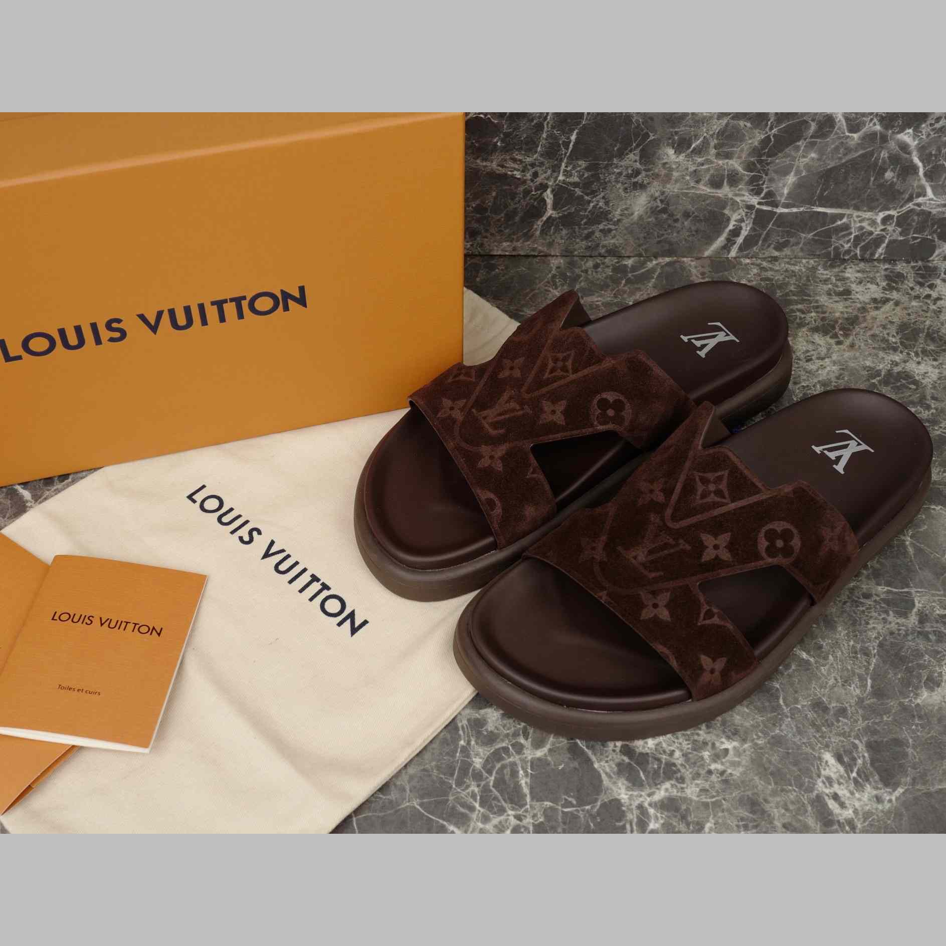  - EUR FASHION