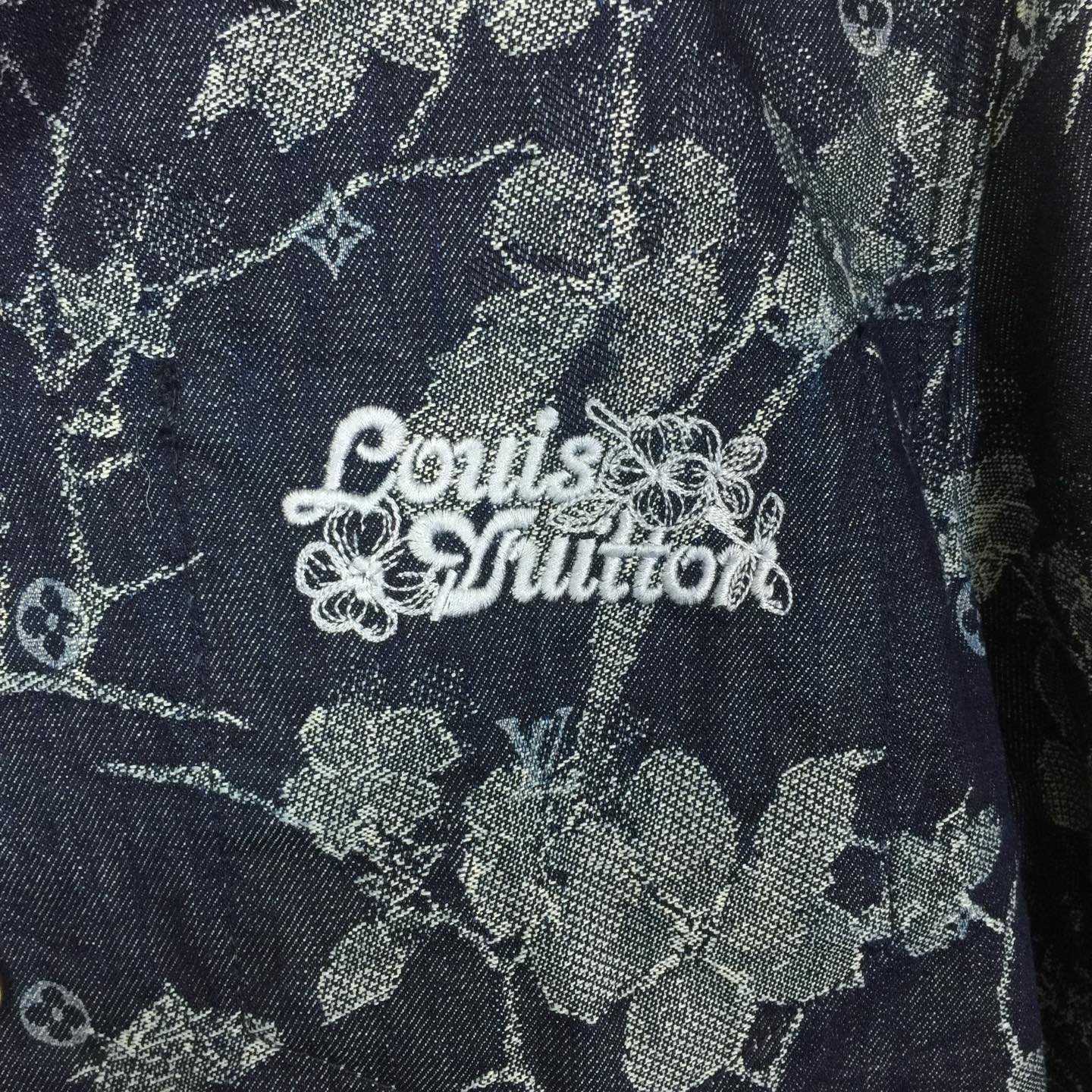 Louis Vuitton Jacquard Denim Short-Sleeved Shirt   1AHXHB - EUR FASHION