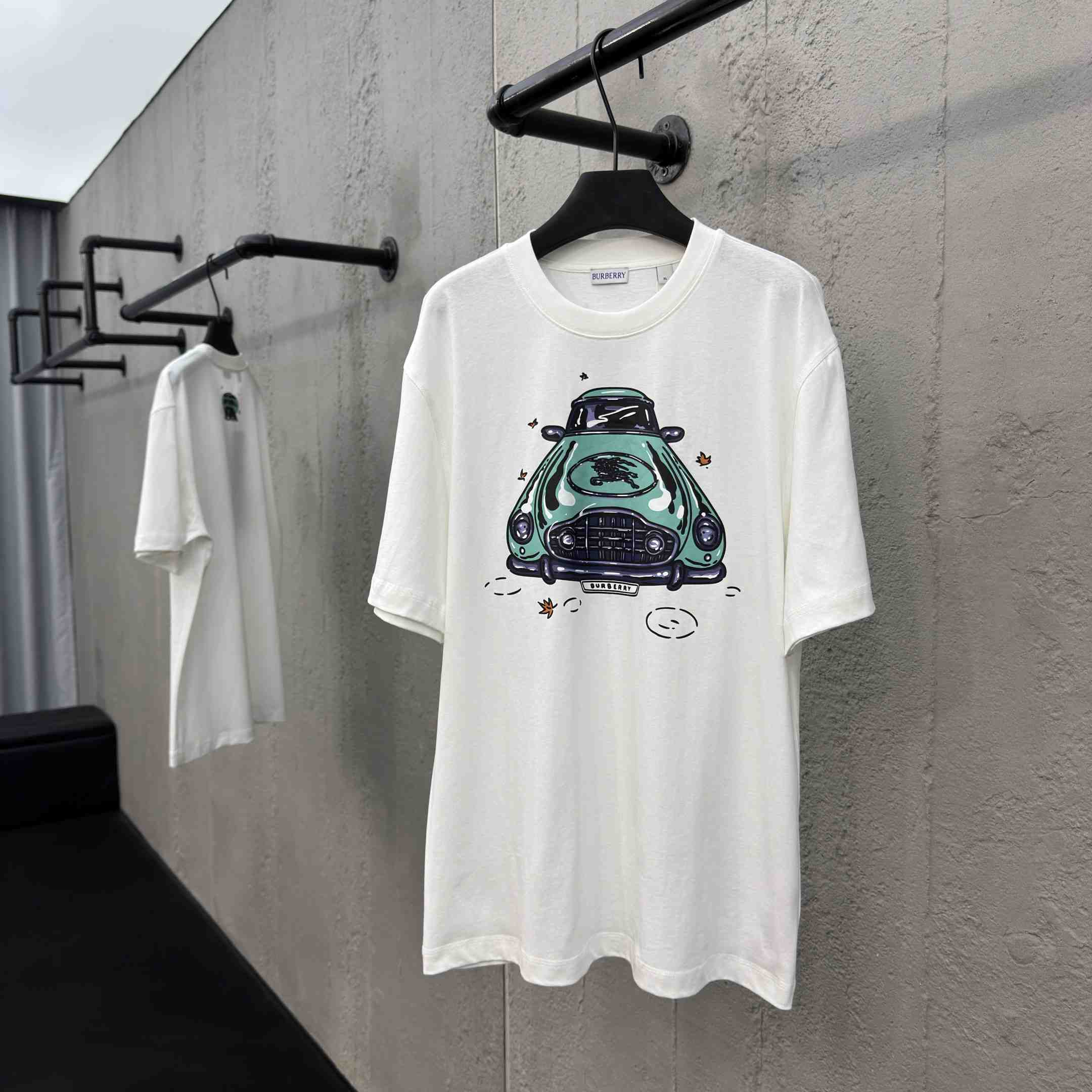  - EUR FASHION