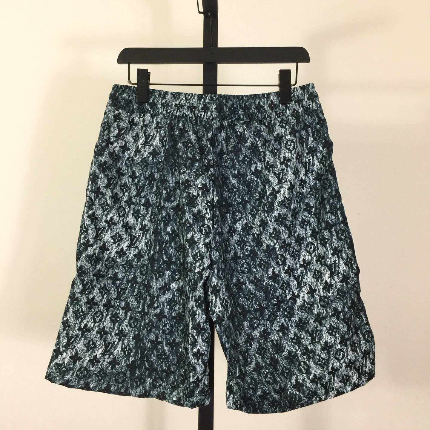 Louis Vuitton Monogram Shorts - EUR FASHION