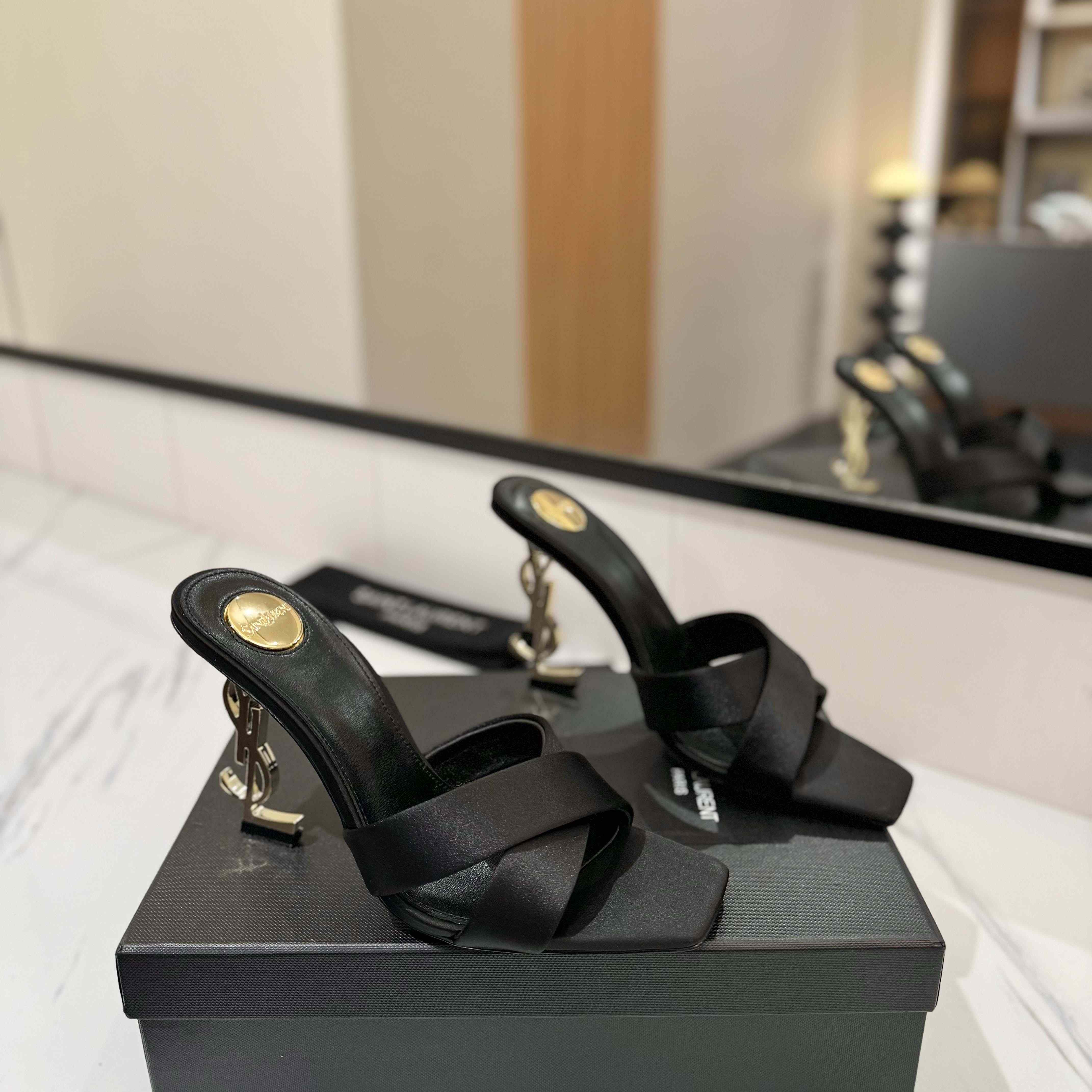 Saint Laurent 105mm Sandals - EUR FASHION