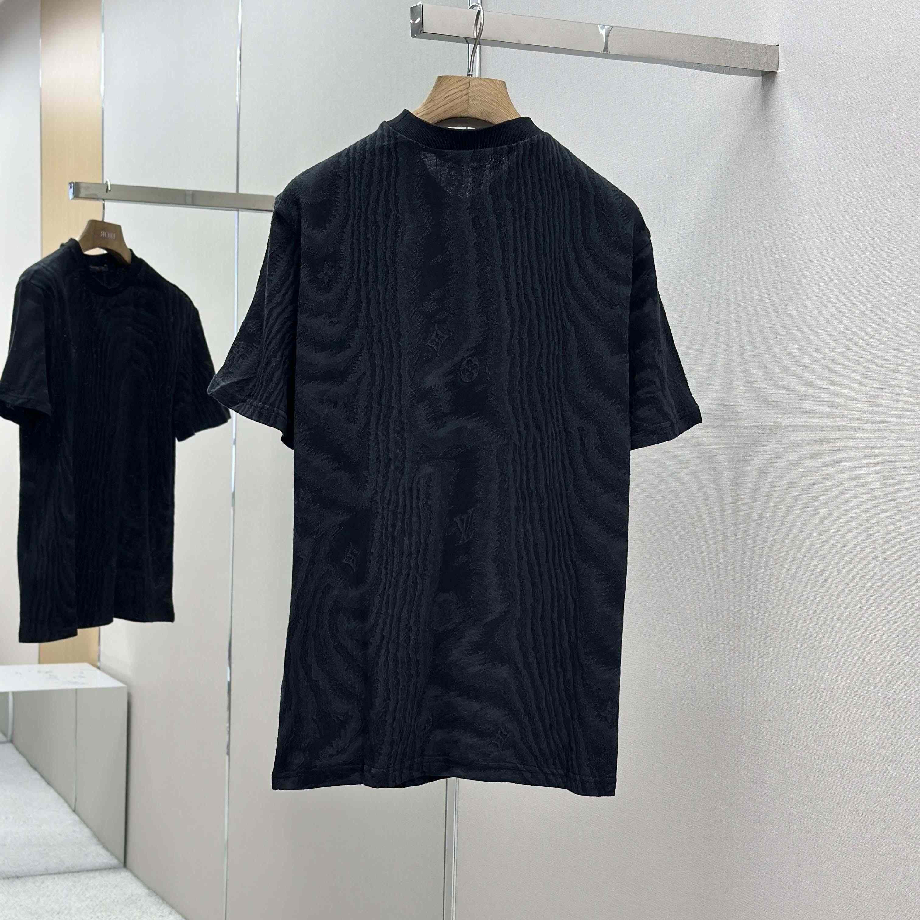 Louis Vuitton Jersey Jacquard T-Shirt   1AHW57 - EUR FASHION