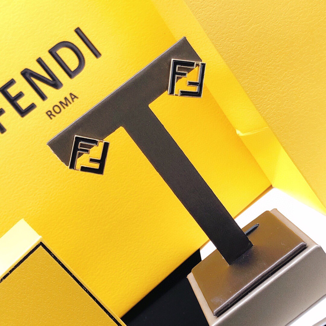 Fendi Earrings  - EUR FASHION