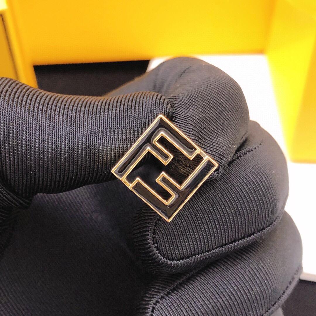 Fendi Earrings  - EUR FASHION