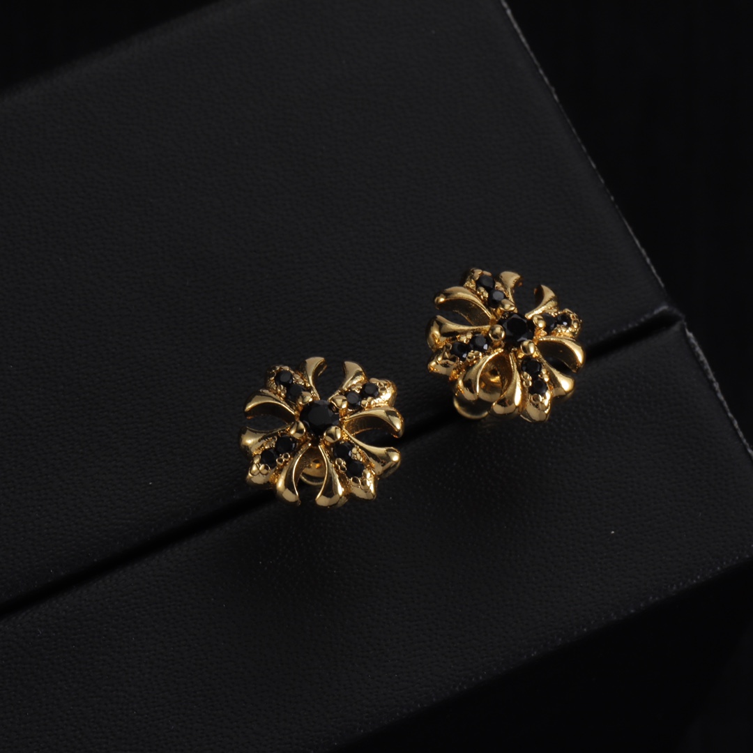 Chrome Heart Earrings - EUR FASHION