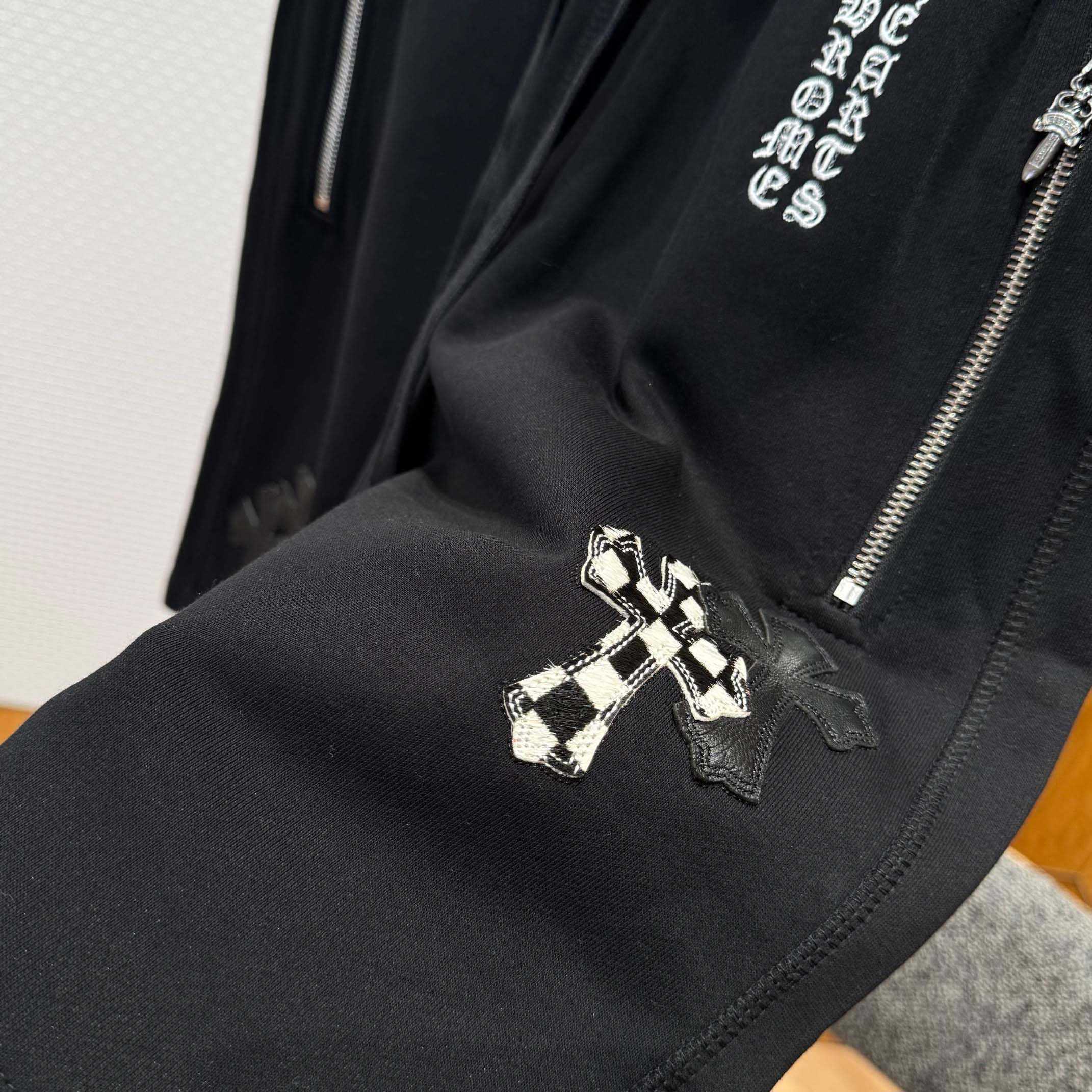 Chrome Hearts Shorts - EUR FASHION