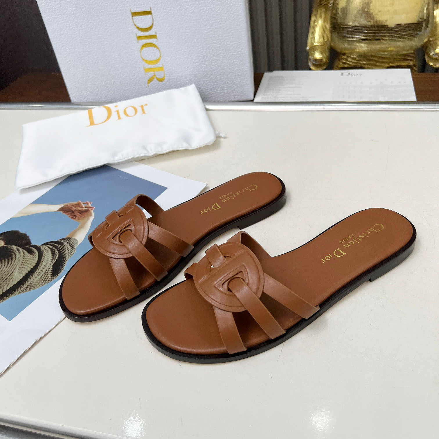  - EUR FASHION