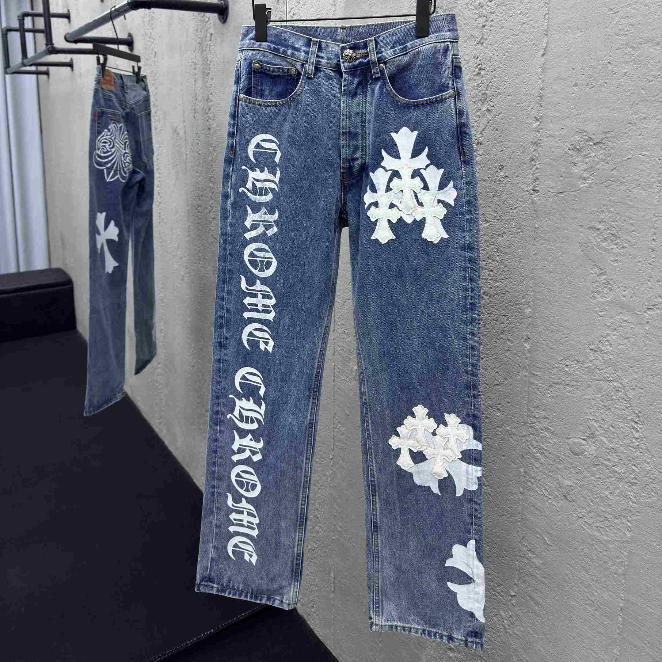  - EUR FASHION