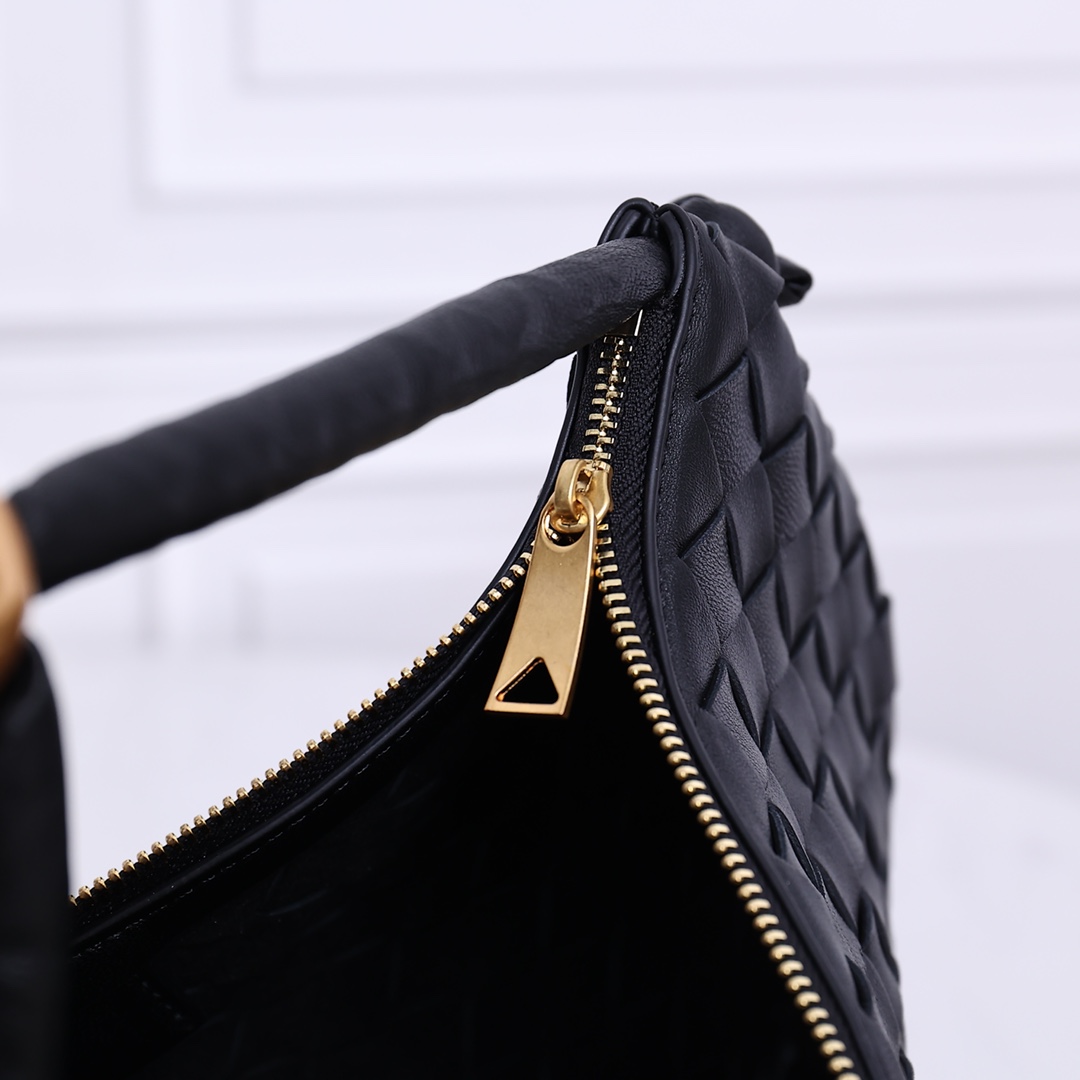 Bottega Veneta Turn Pouch （29X19X3CM） - EUR FASHION
