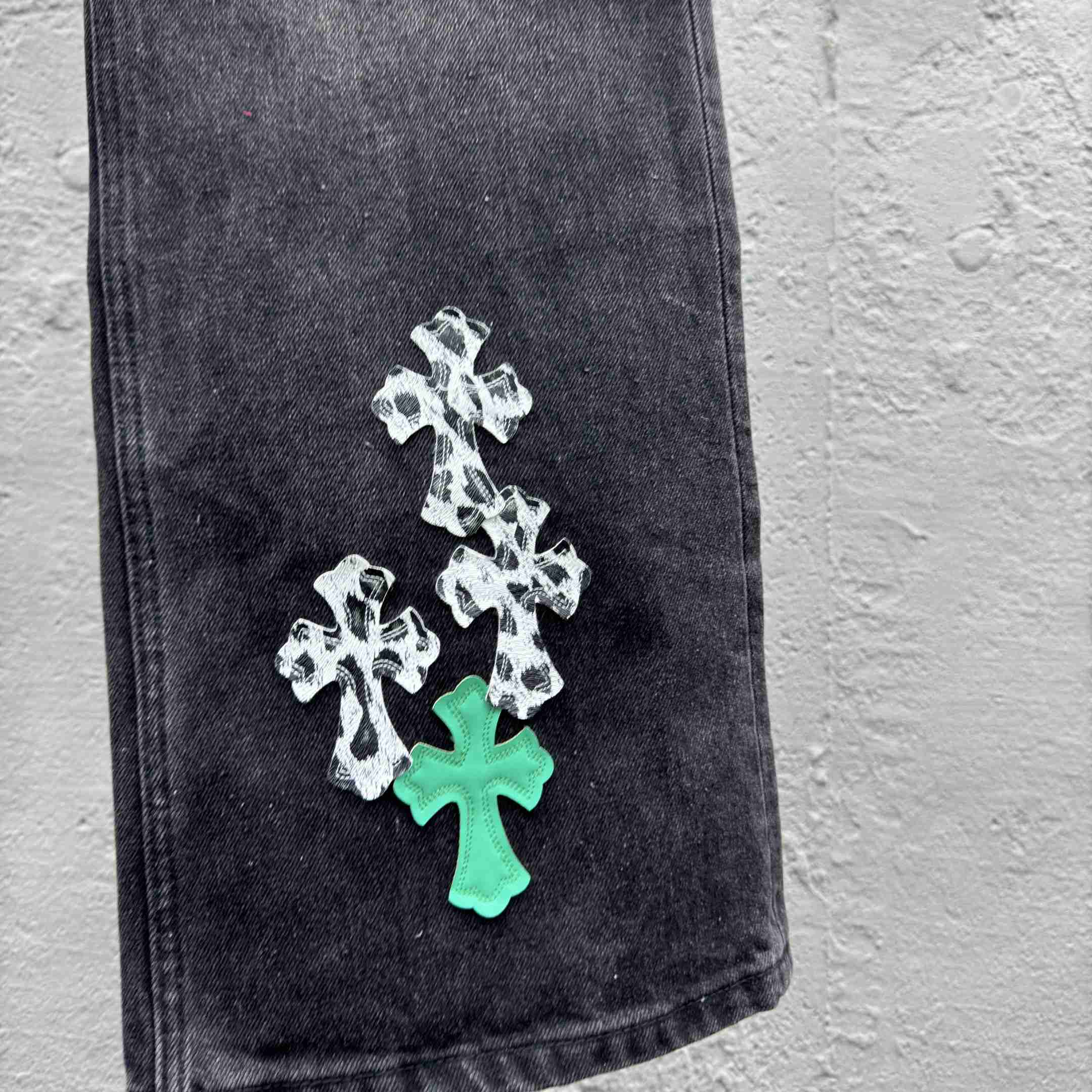 Chrome Hearts Jeans - EUR FASHION