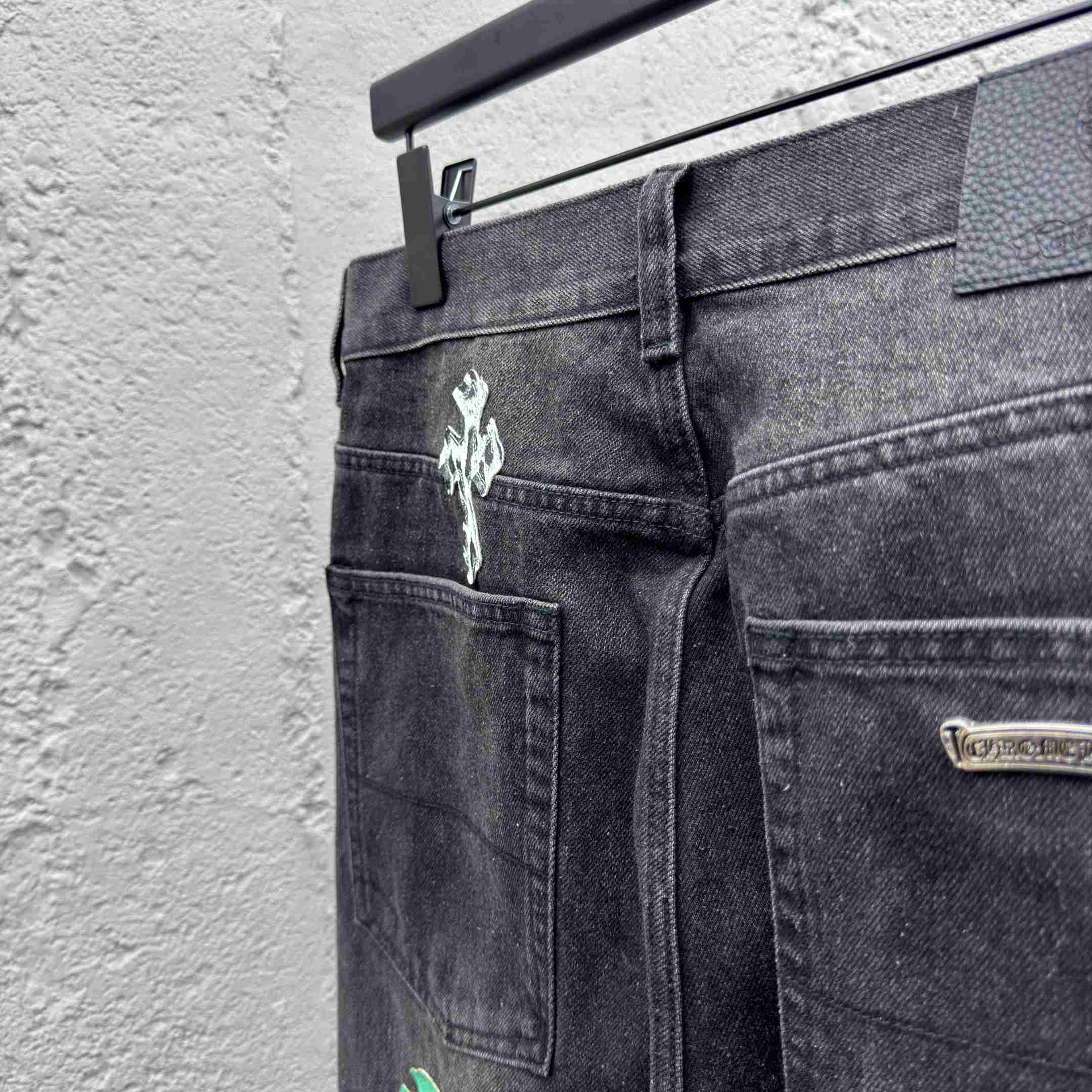 Chrome Hearts Jeans - EUR FASHION