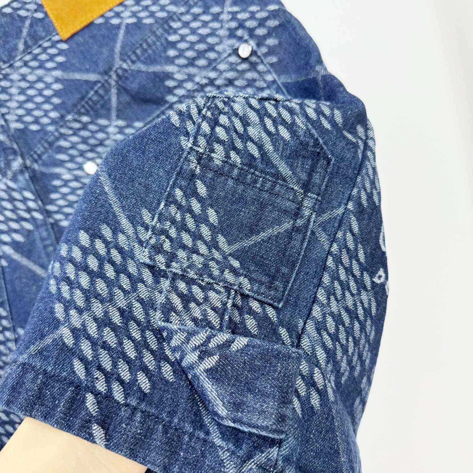 Louis Vuitton Denim Carpenter Shorts    1AGIWB - EUR FASHION