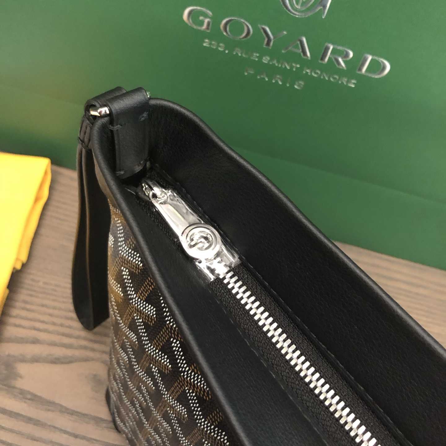 Goyard Conti Pouch - EUR FASHION