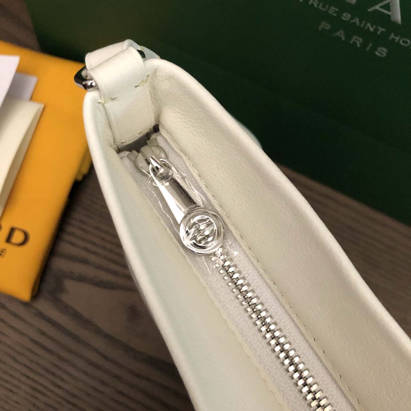 Goyard Conti Pouch - EUR FASHION