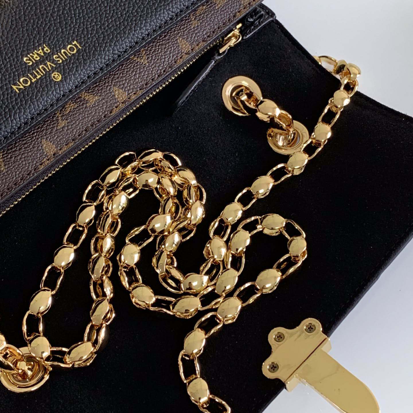 Louis Vuitton Victoire Monogram Bag  M41730 - EUR FASHION