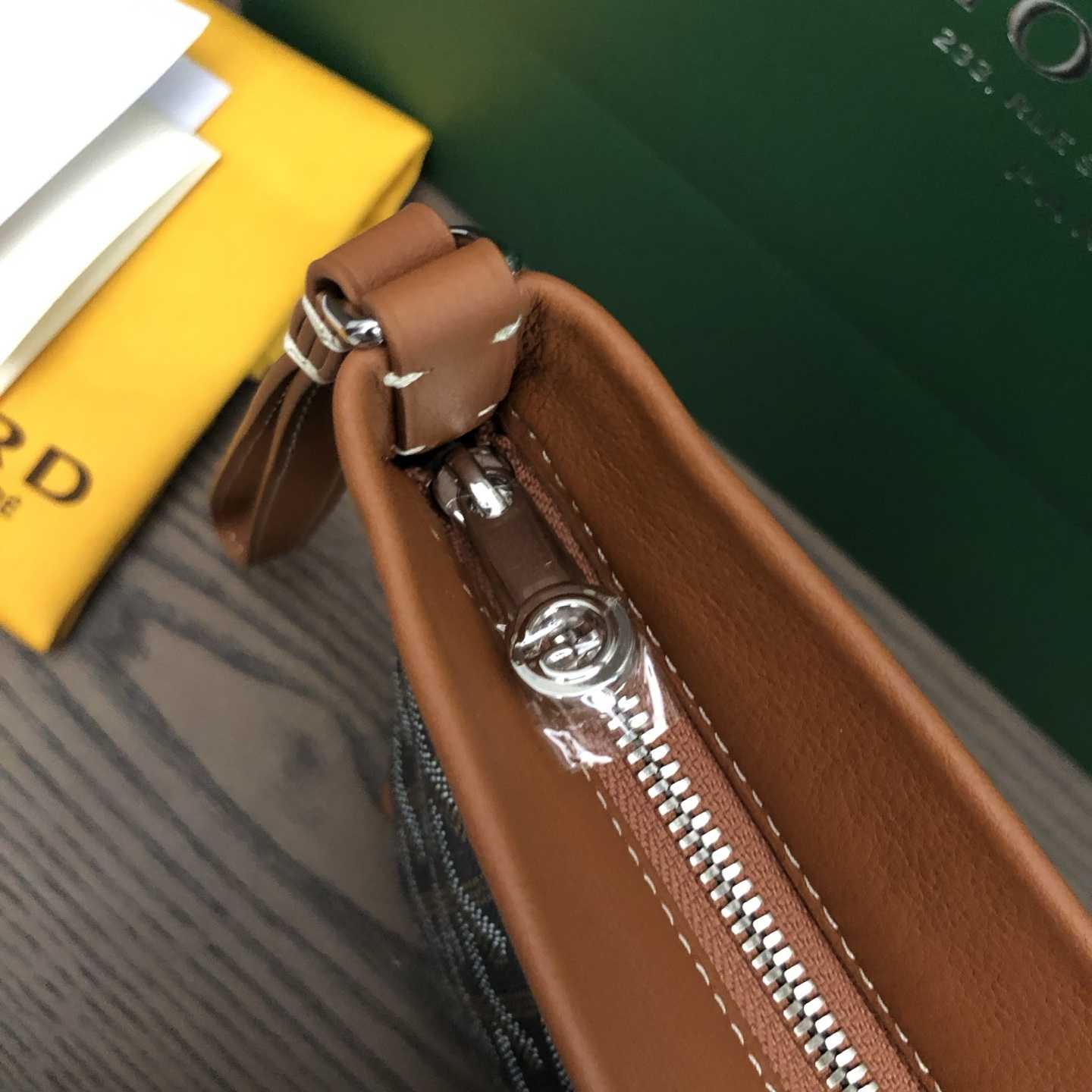 Goyard Conti Pouch - EUR FASHION