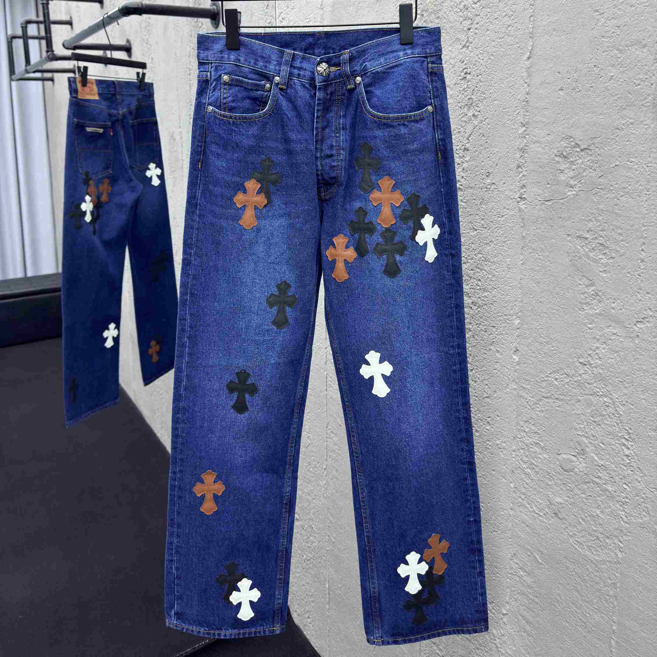  - EUR FASHION