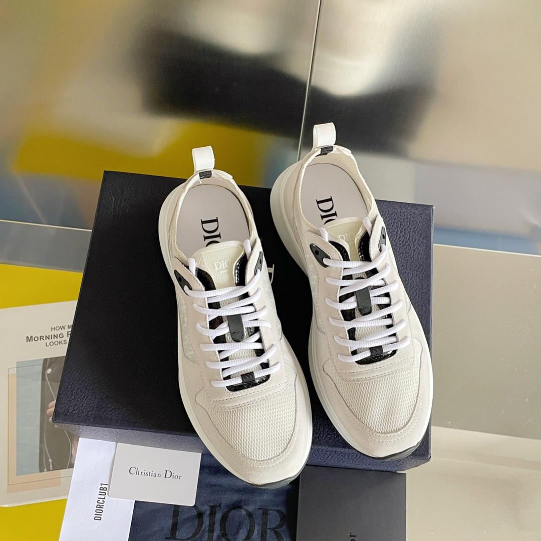 Dior B25 Runner Sneaker   - EUR FASHION