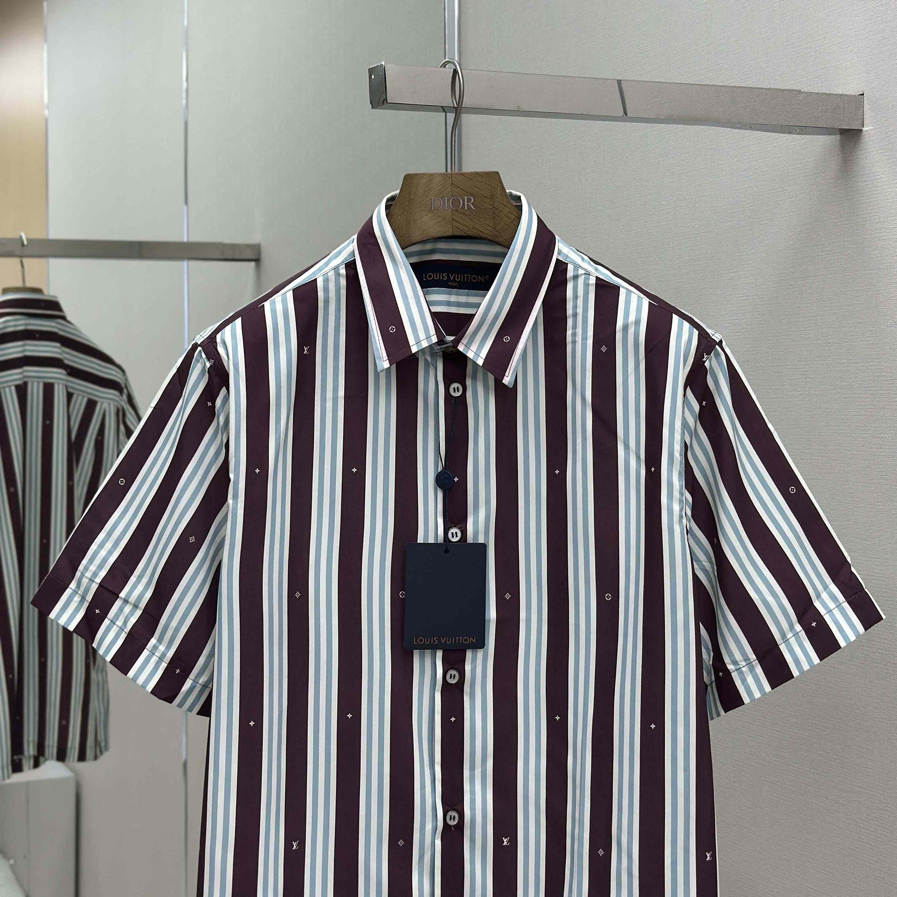 Louis Vuitton Striped Short-Sleeved Shirt   1AHVWE - EUR FASHION