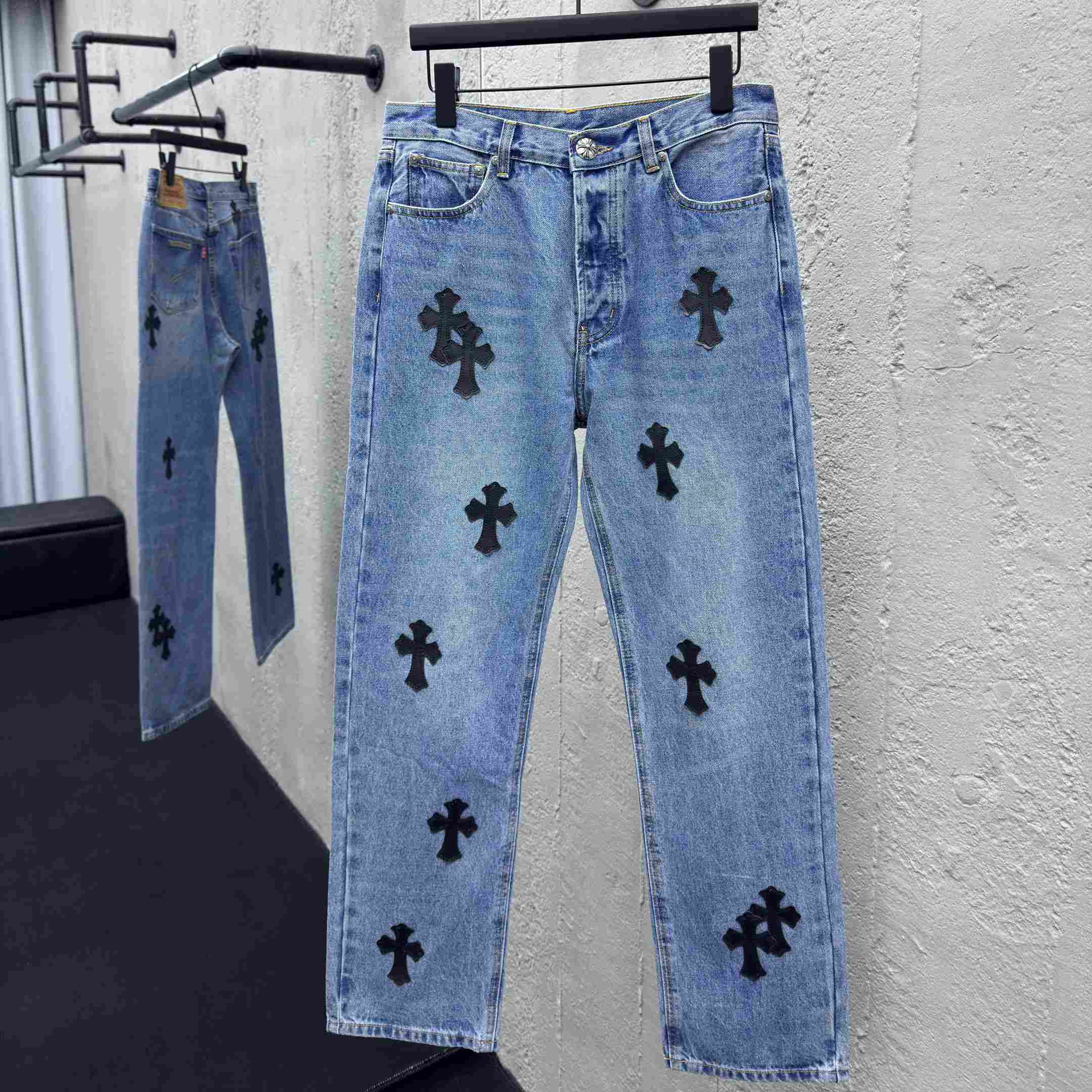  - EUR FASHION