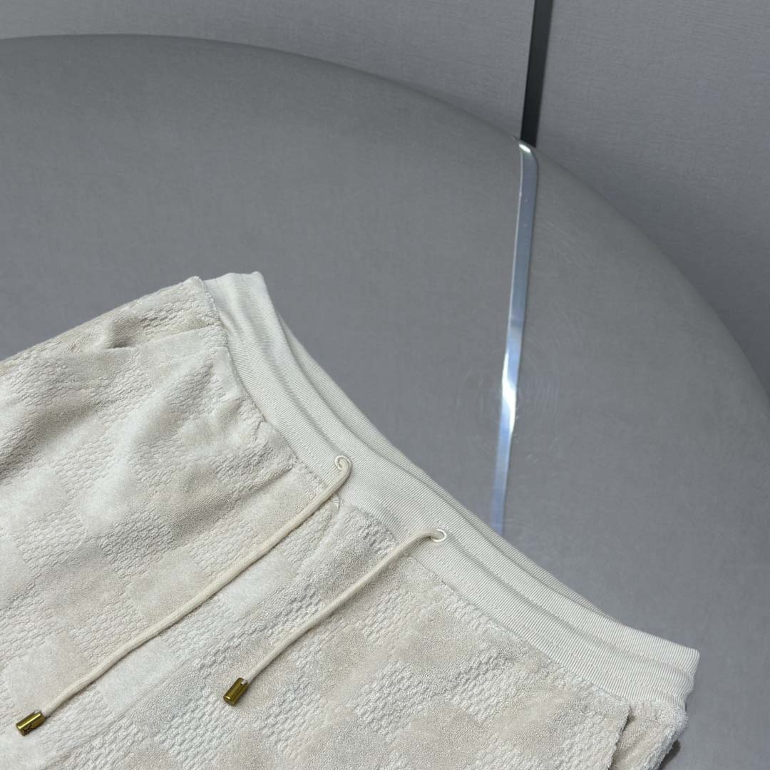 Louis Vuitton Damier French Terry Shorts   1AHUVJ - EUR FASHION