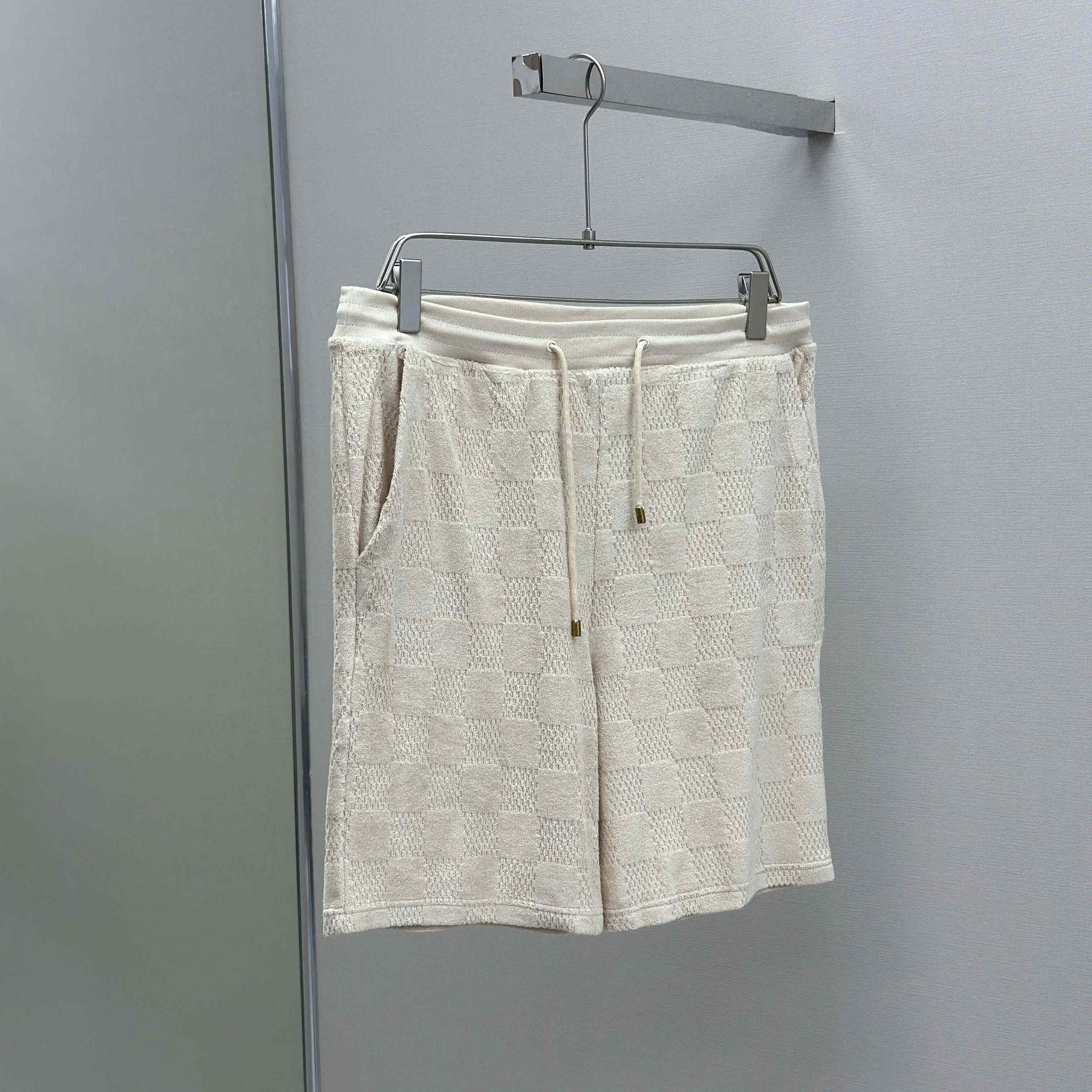 Louis Vuitton Damier French Terry Shorts   1AHUVJ - EUR FASHION
