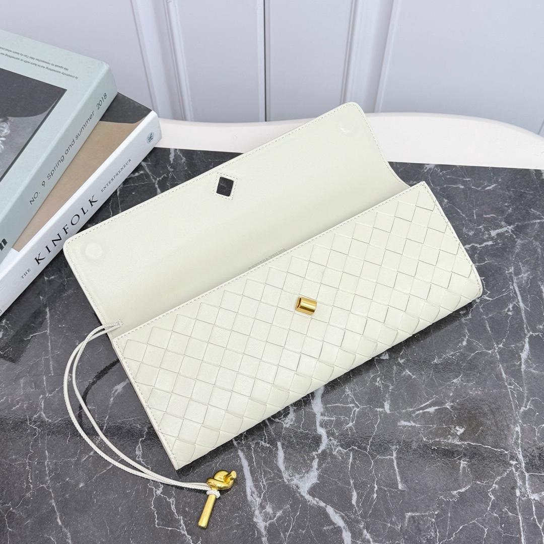 Bottega Veneta Andiamo Clutch 31*13*3cm - EUR FASHION