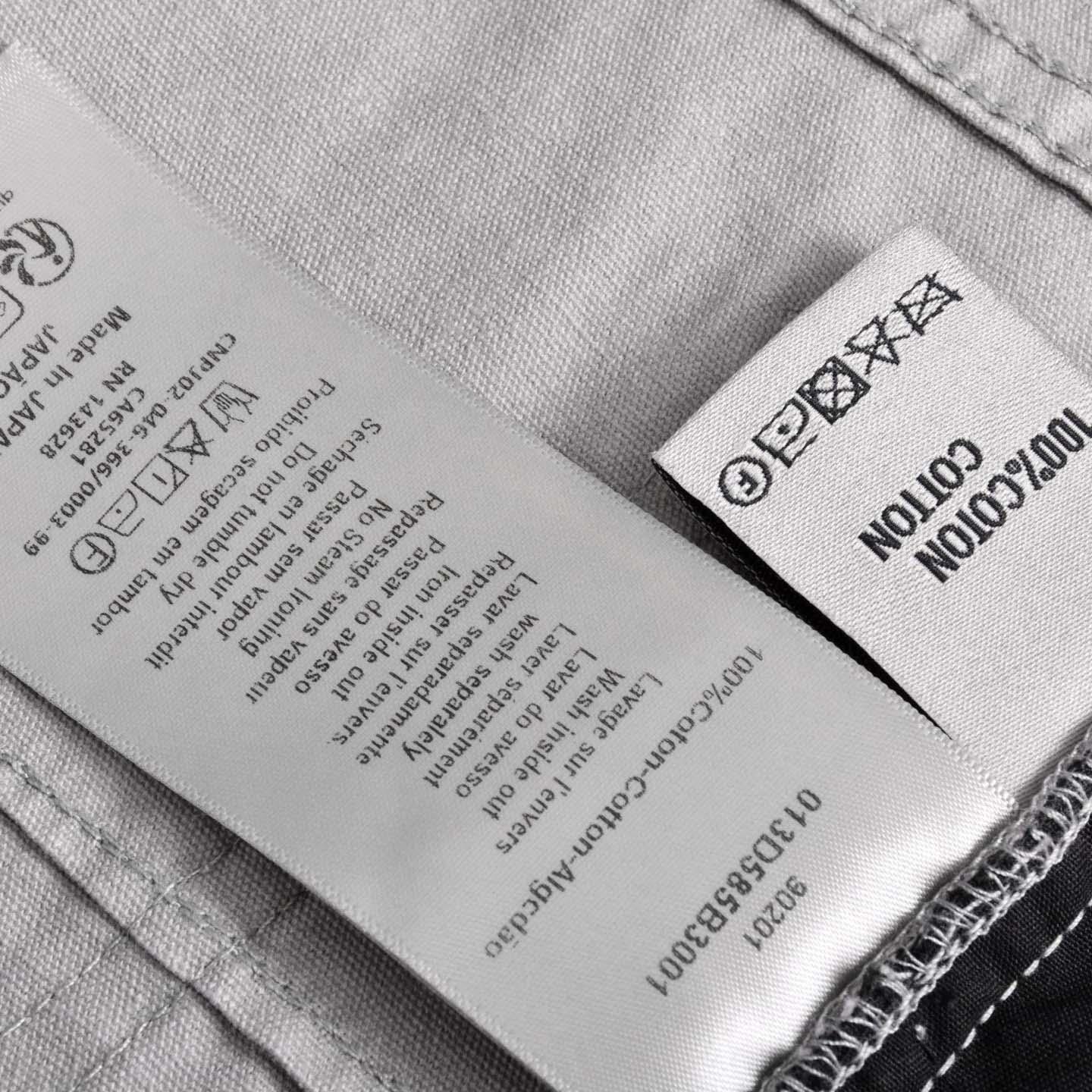 Dior Oblique Bermuda Shorts  - EUR FASHION
