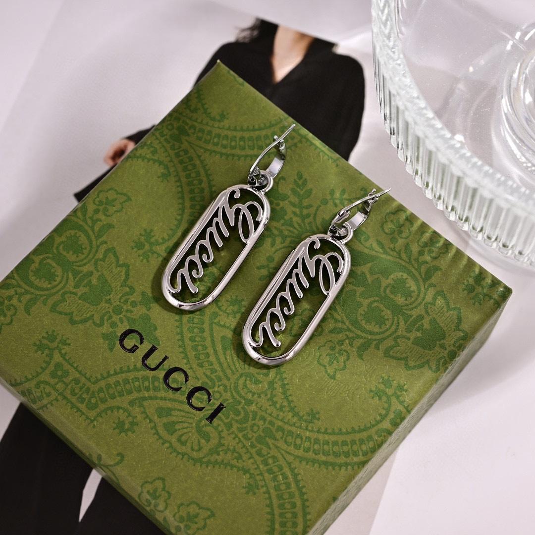 Gucci Script Logo Drop Earrings - EUR FASHION
