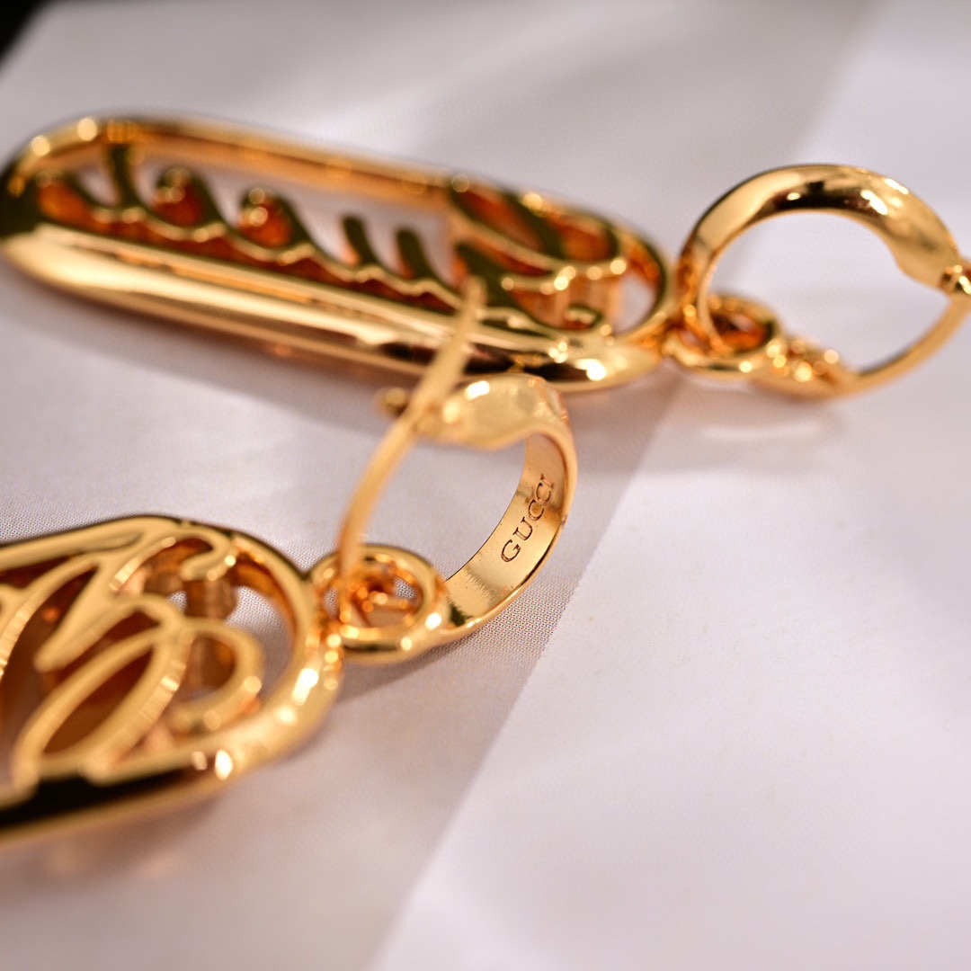 Gucci Script Logo Drop Earrings - EUR FASHION