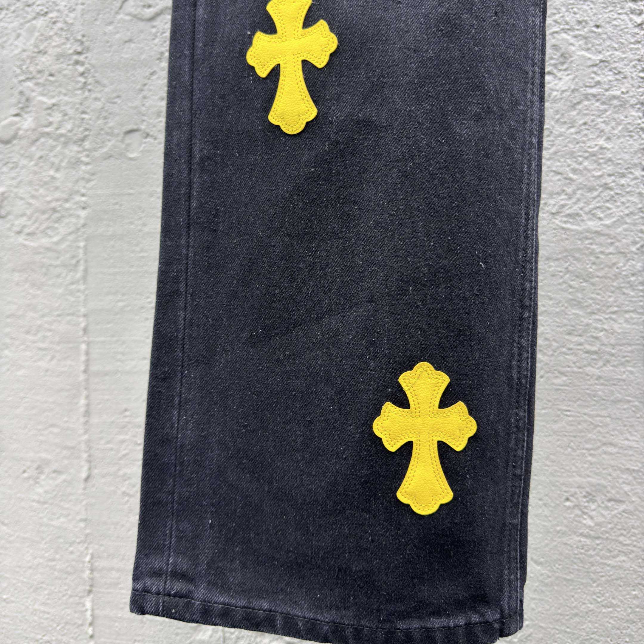 Chrome Hearts Jeans - EUR FASHION