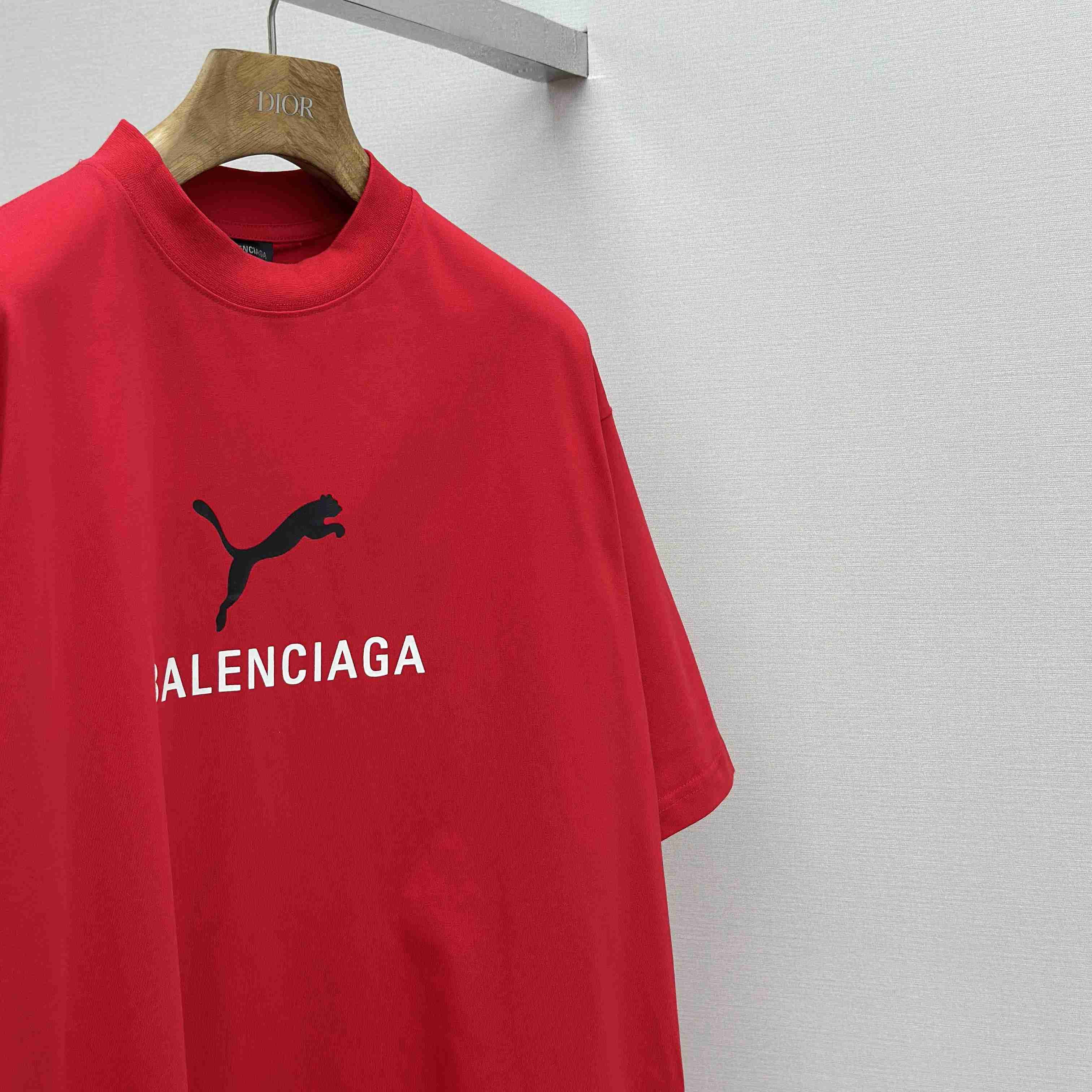 Balenciaga I PUMA Oversized T-Shirt in Red Dry Jersey - EUR FASHION