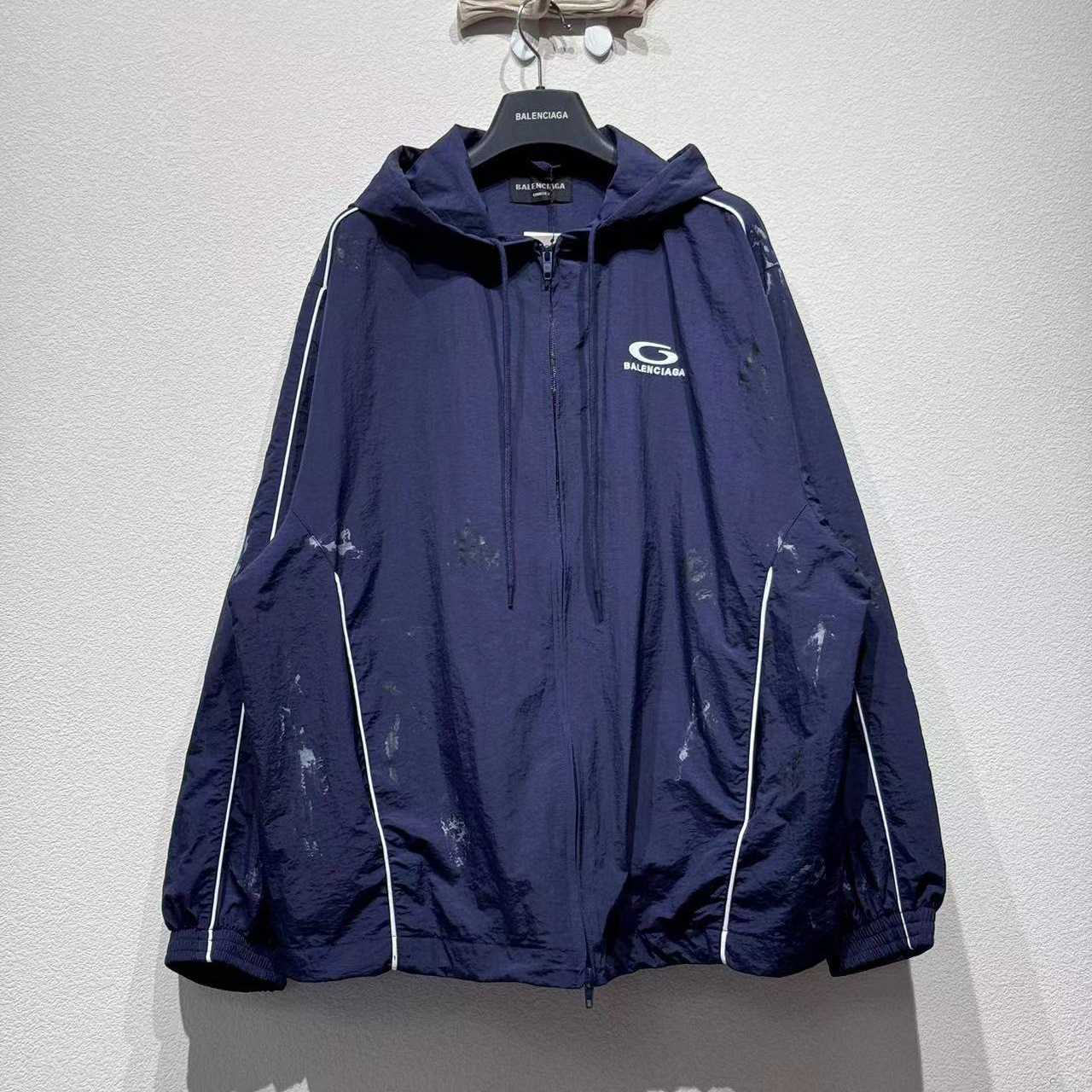  - EUR FASHION