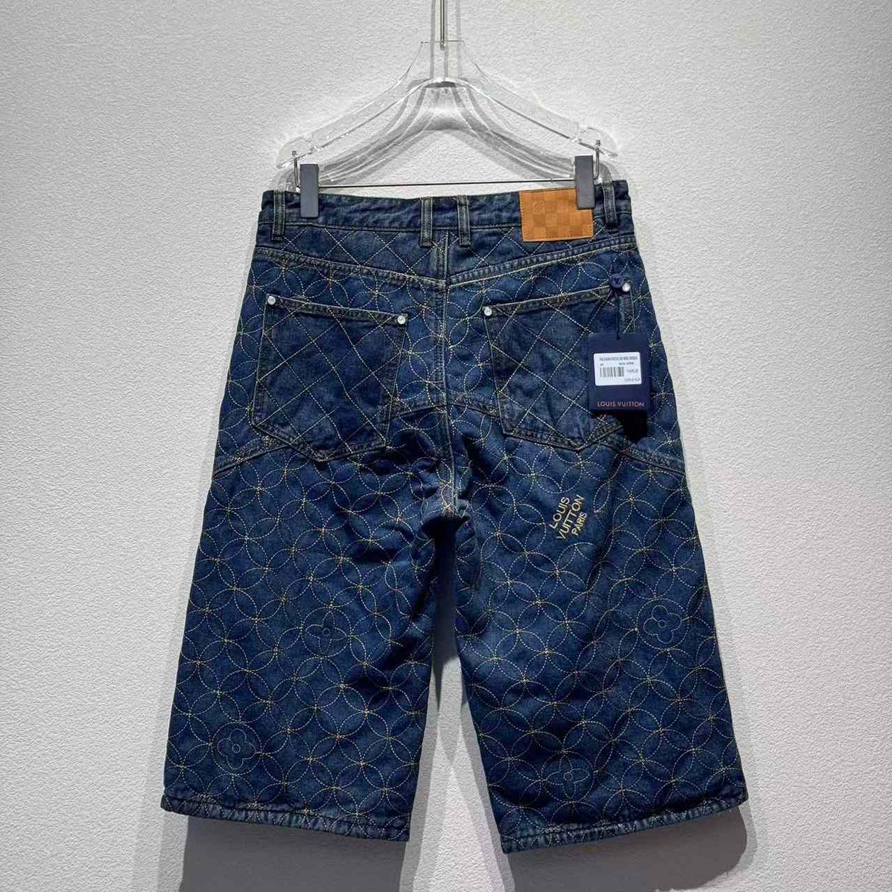 Louis Vuitton Embroidered Workwear Shorts   1AILVC - EUR FASHION