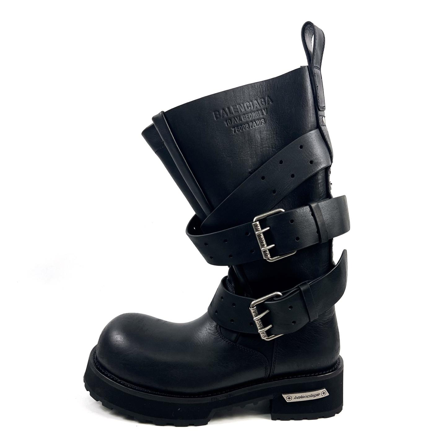 Balenciaga Venom High Boot In Black Calfskin - EUR FASHION