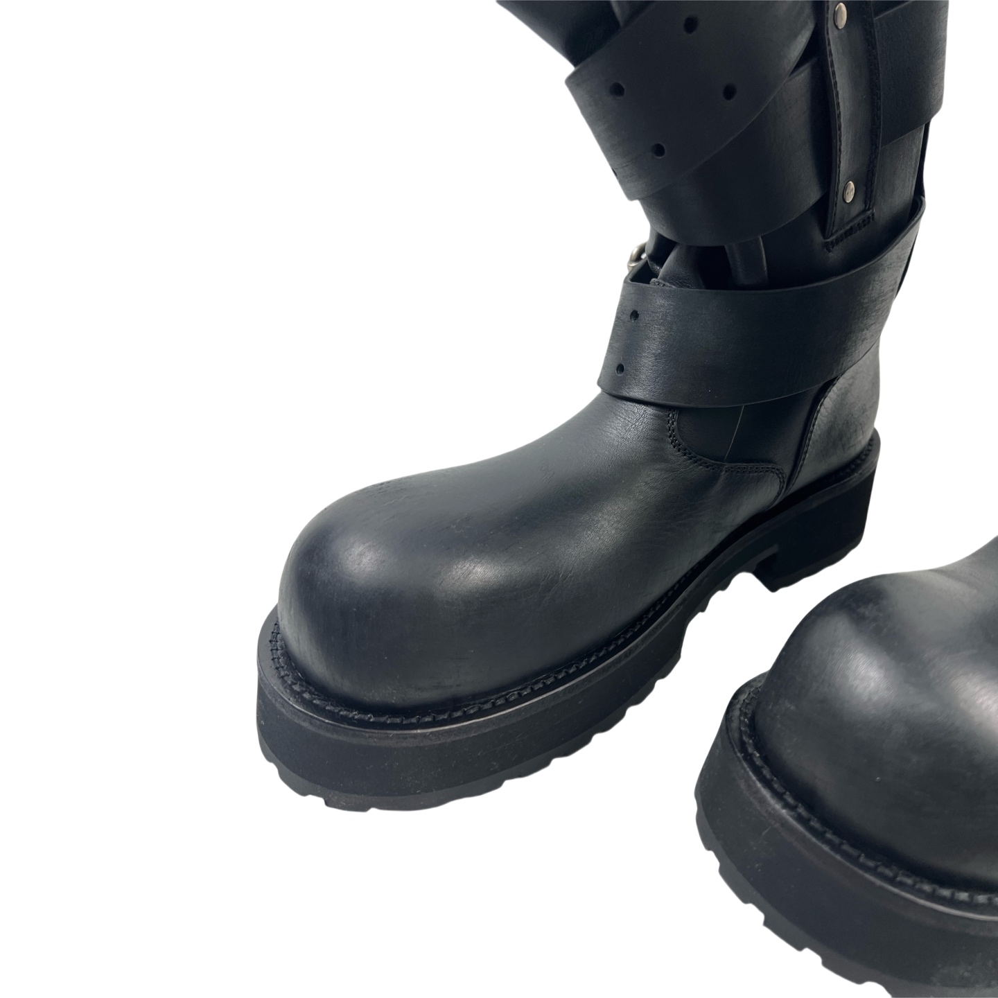 Balenciaga Venom High Boot In Black Calfskin - EUR FASHION
